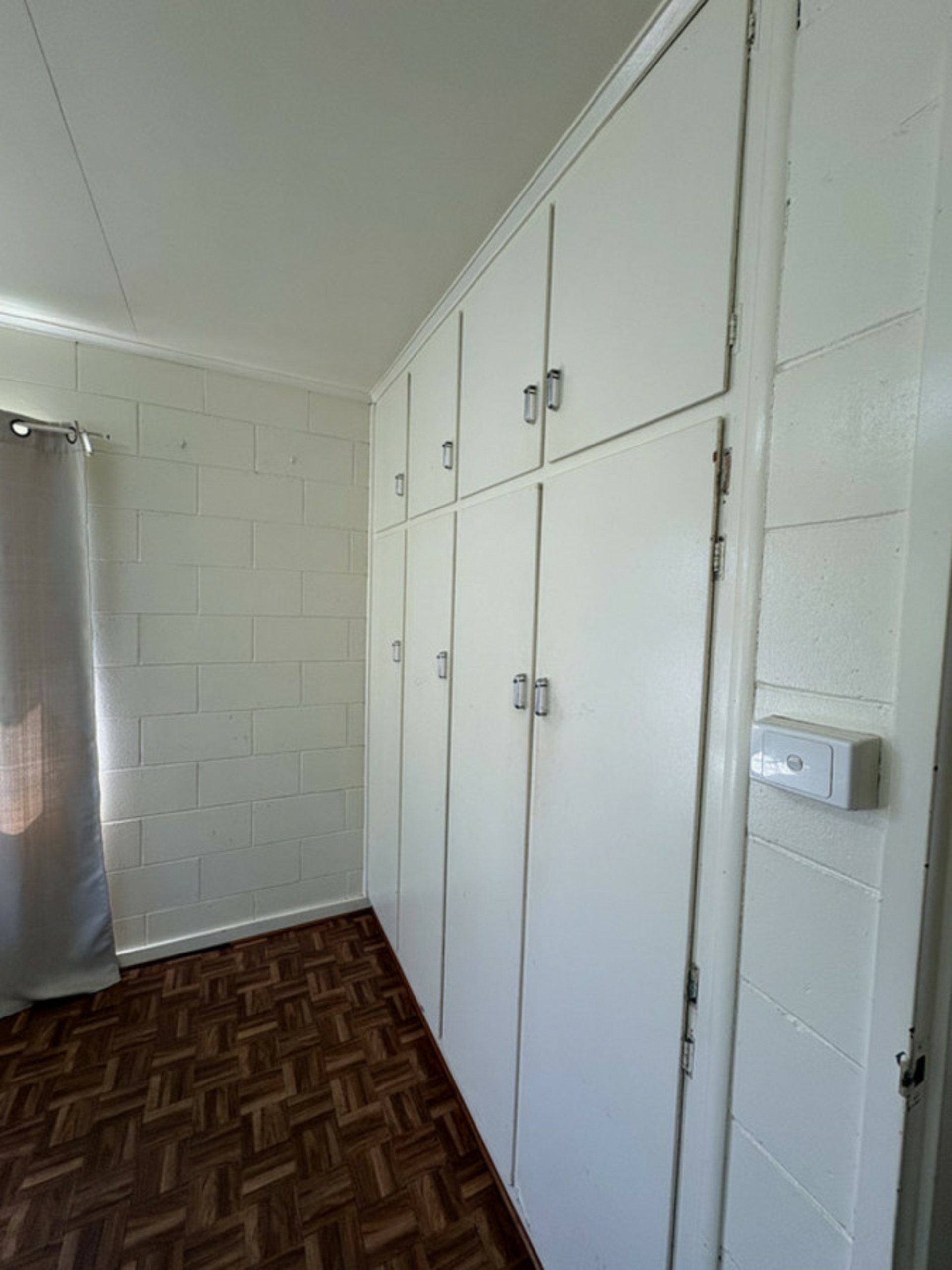Atherton, 4883 — photo 7 of 8