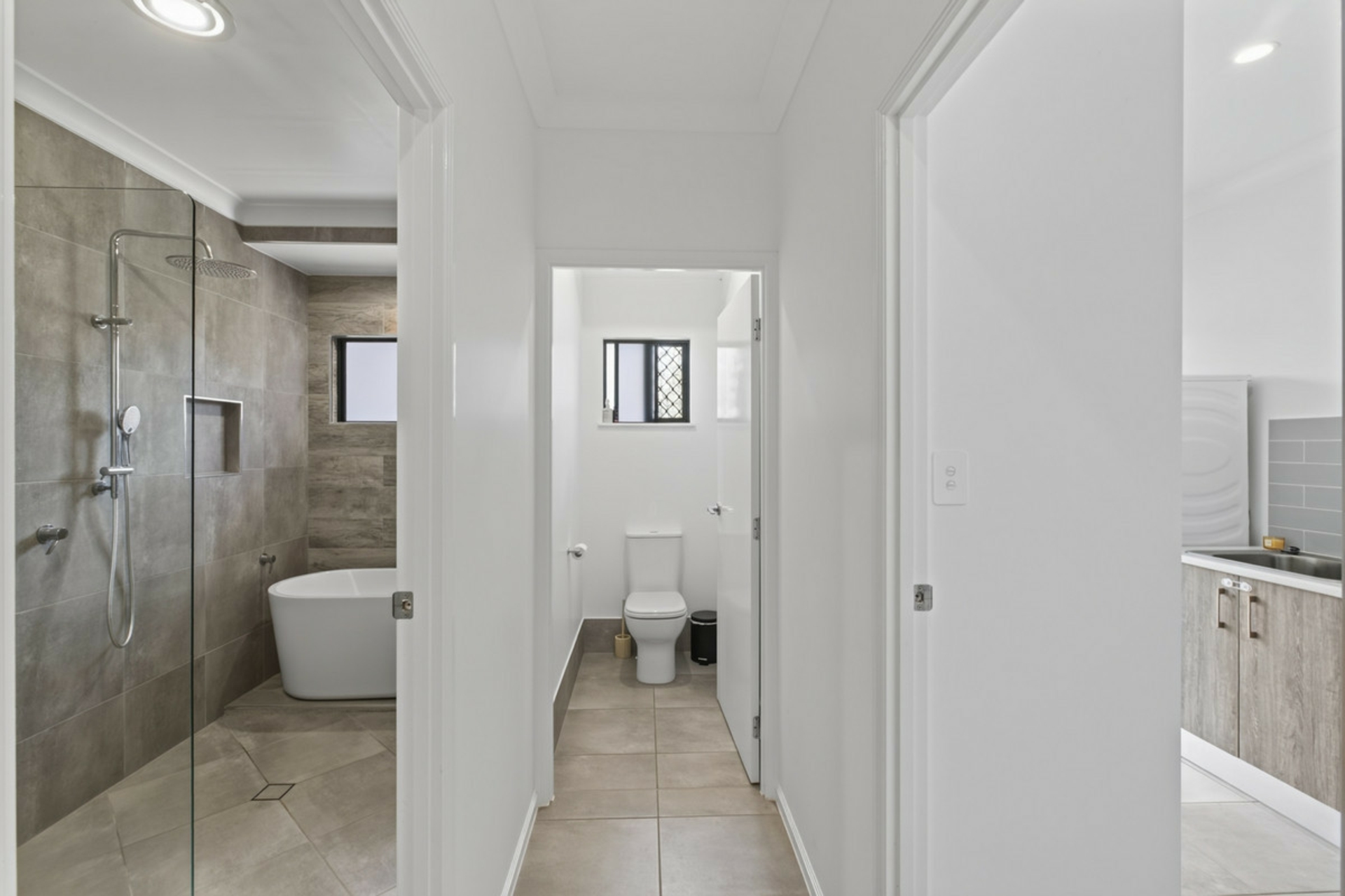 Carrington, 4883 — photo 13 of 27