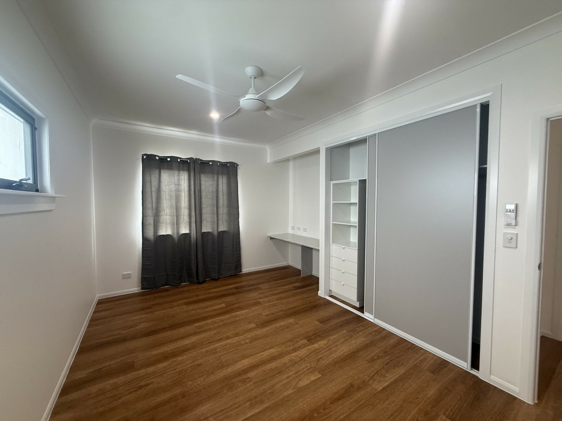 Atherton, 4883 — photo 8 of 14