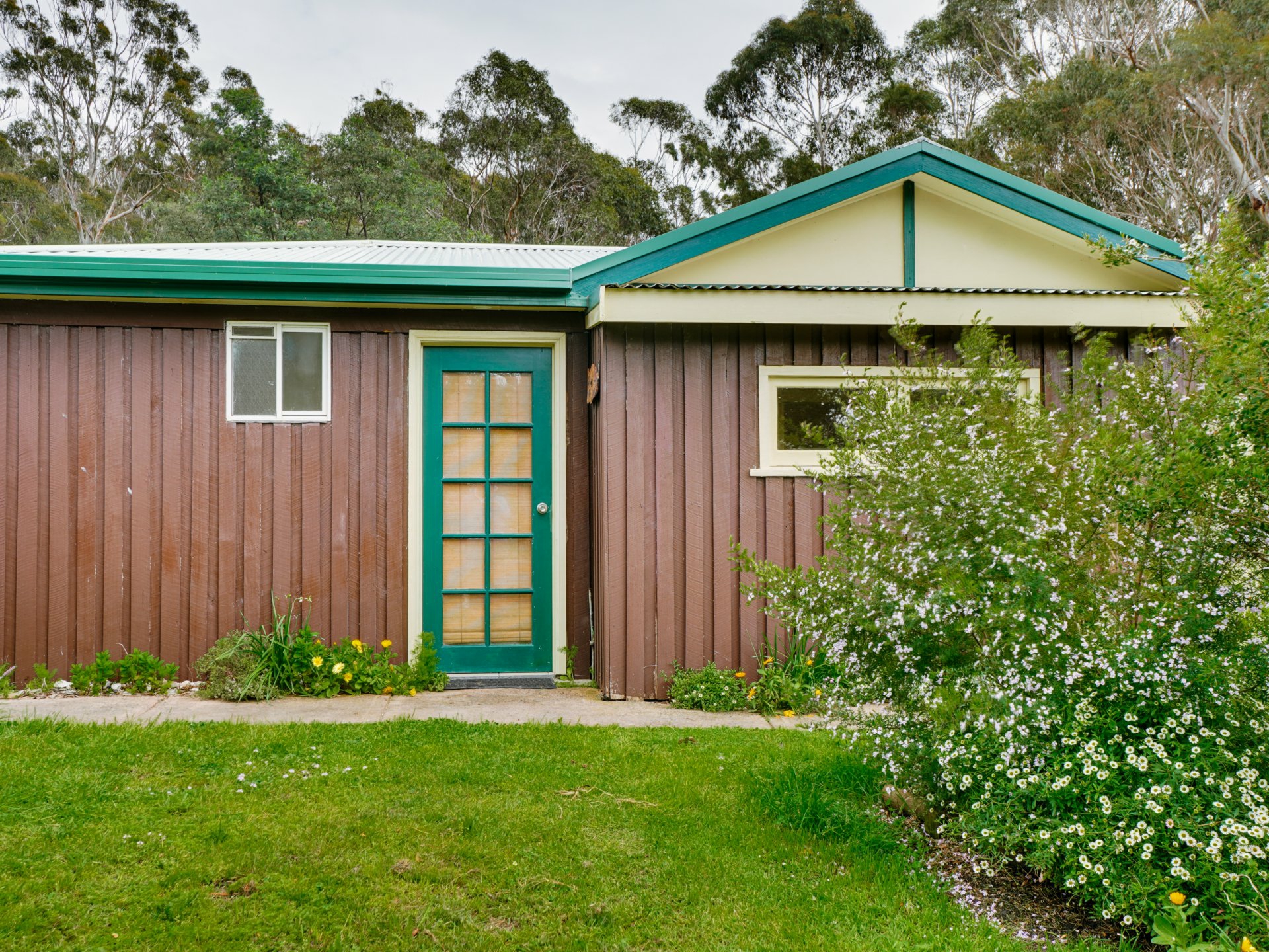 89 Upper Scamander Road — photo 11 of 30