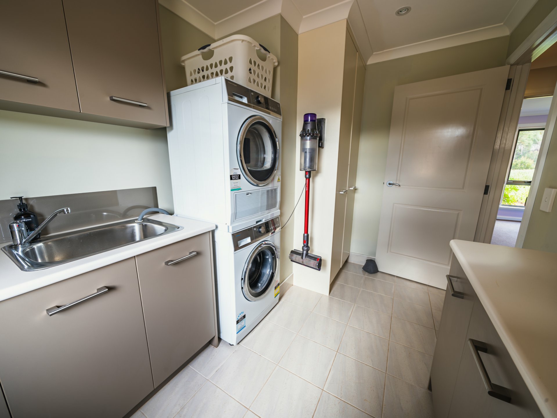 34 Cherrywood Drive, SCAMANDER