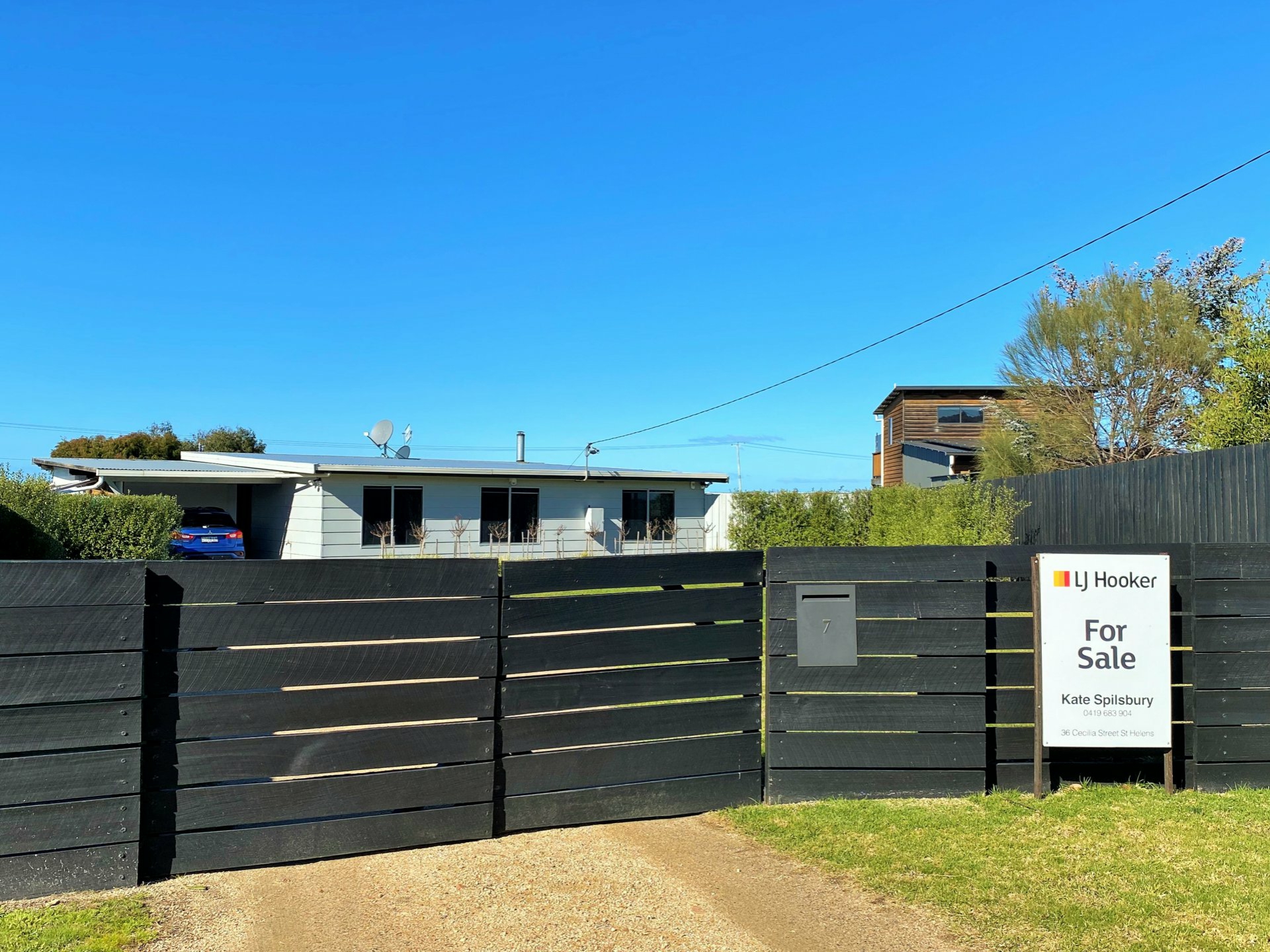 7 Lade Court, Beaumaris