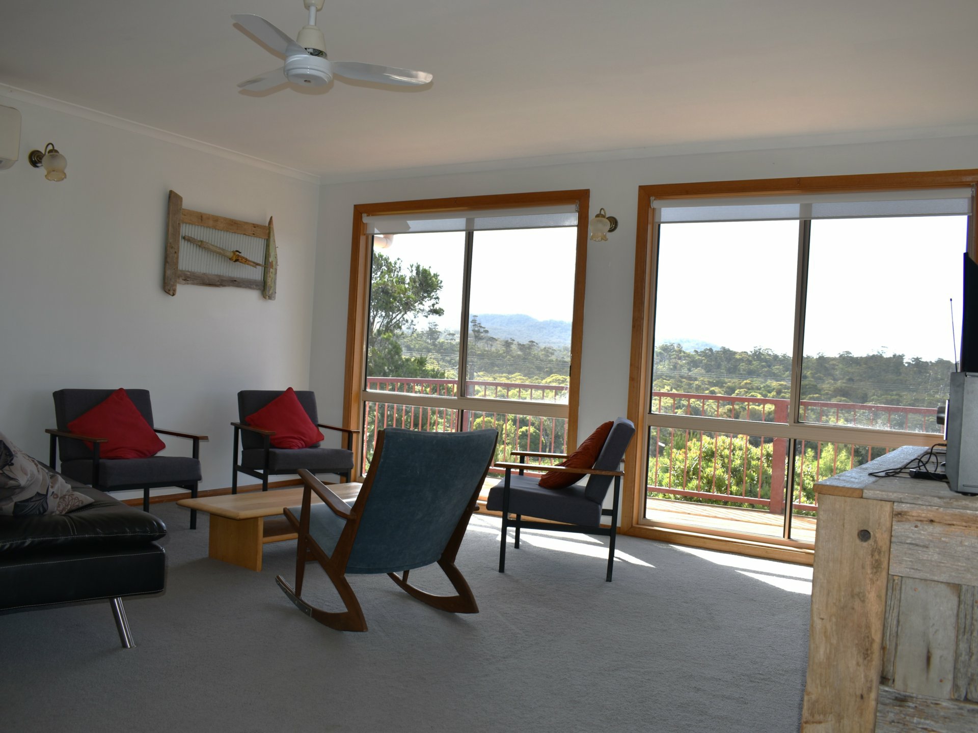 188 Main Road, BINALONG BAY