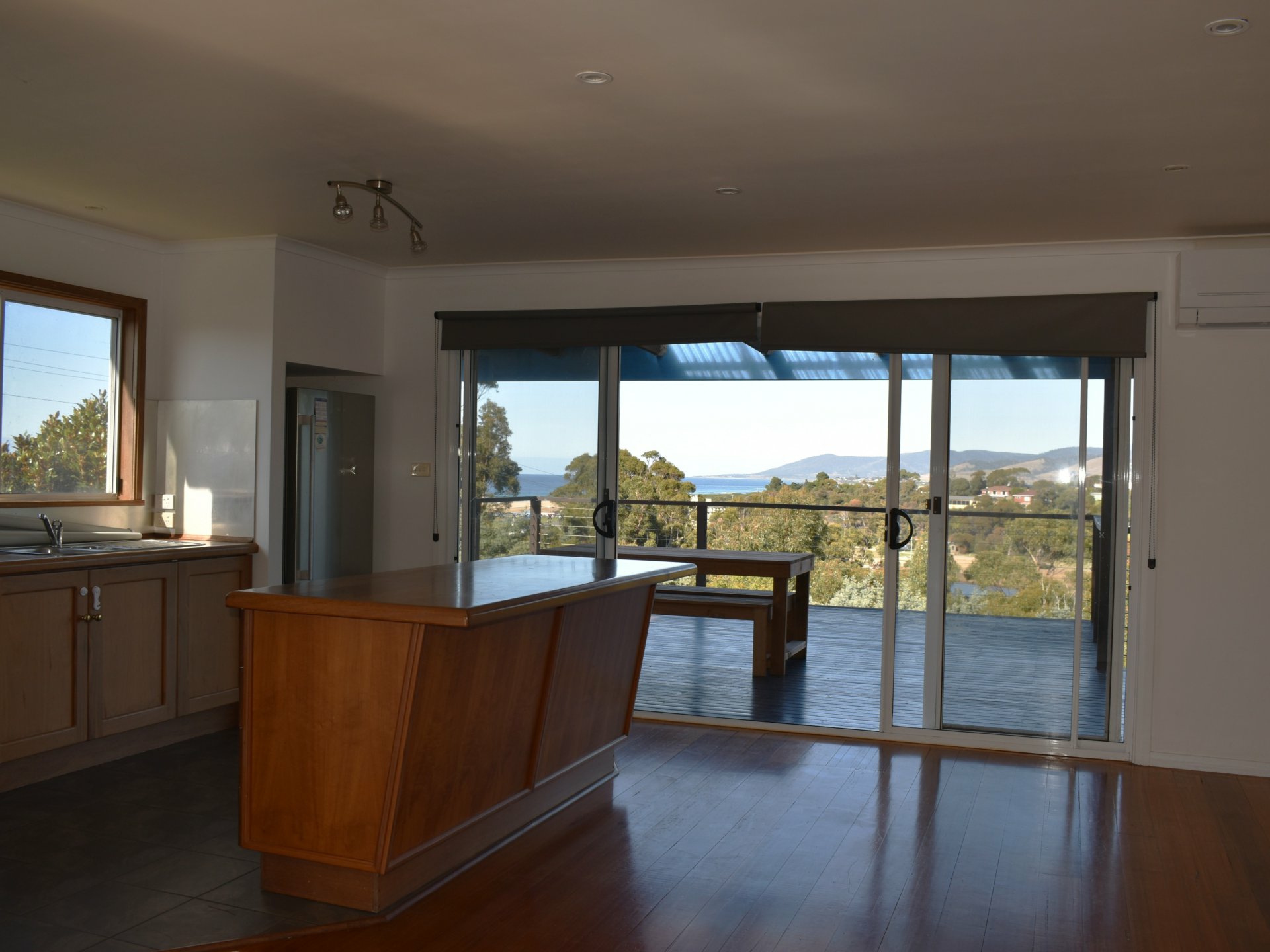 17 Thomas Street, SCAMANDER