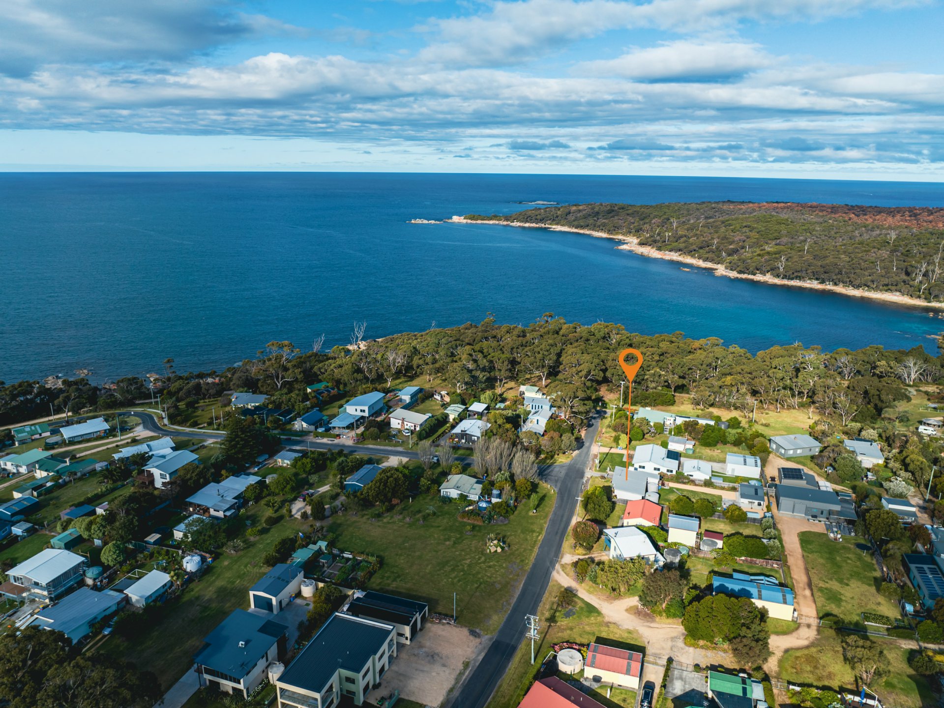 9 Reserve Street, BINALONG BAY