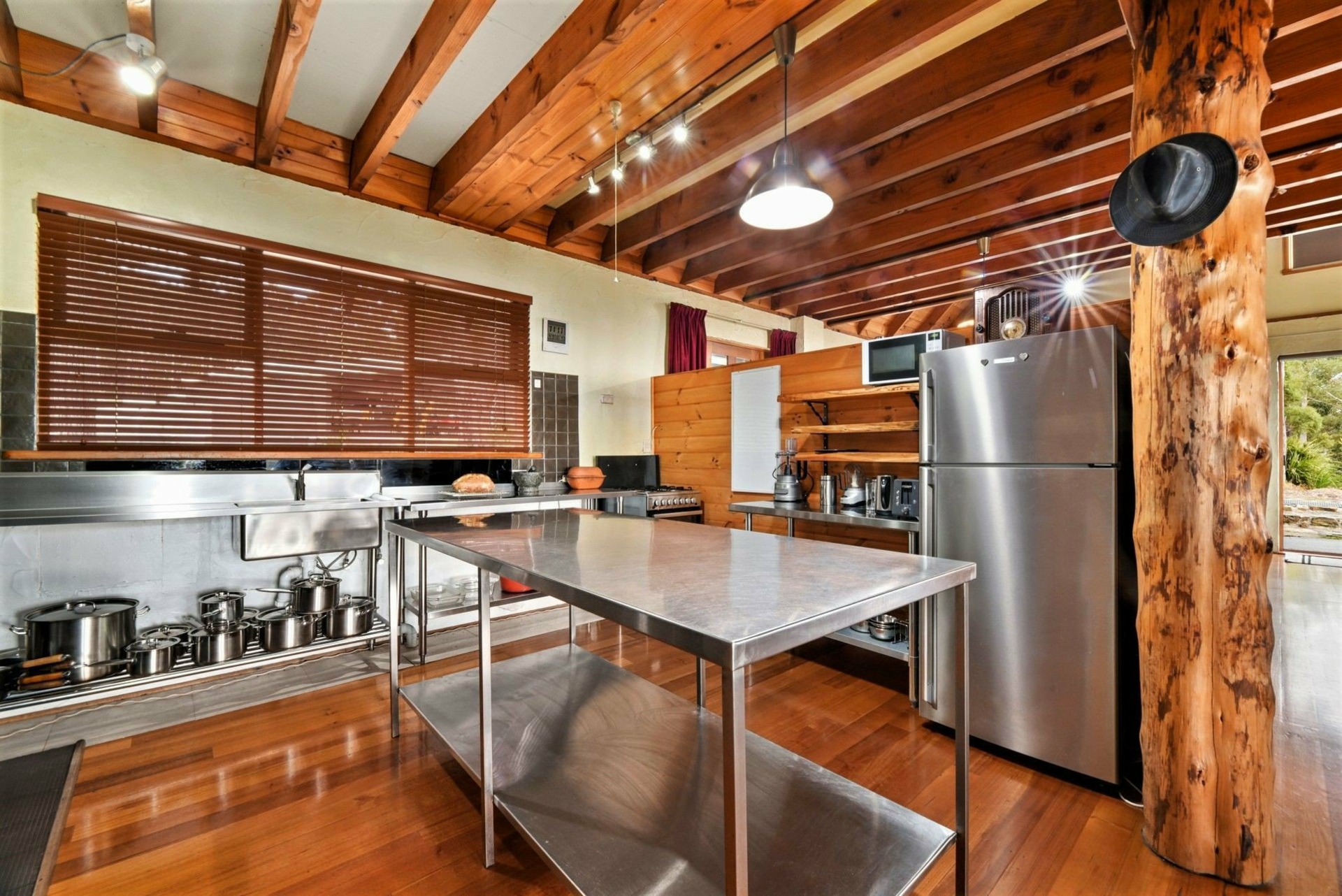182 Gillies Road, ST MARYS