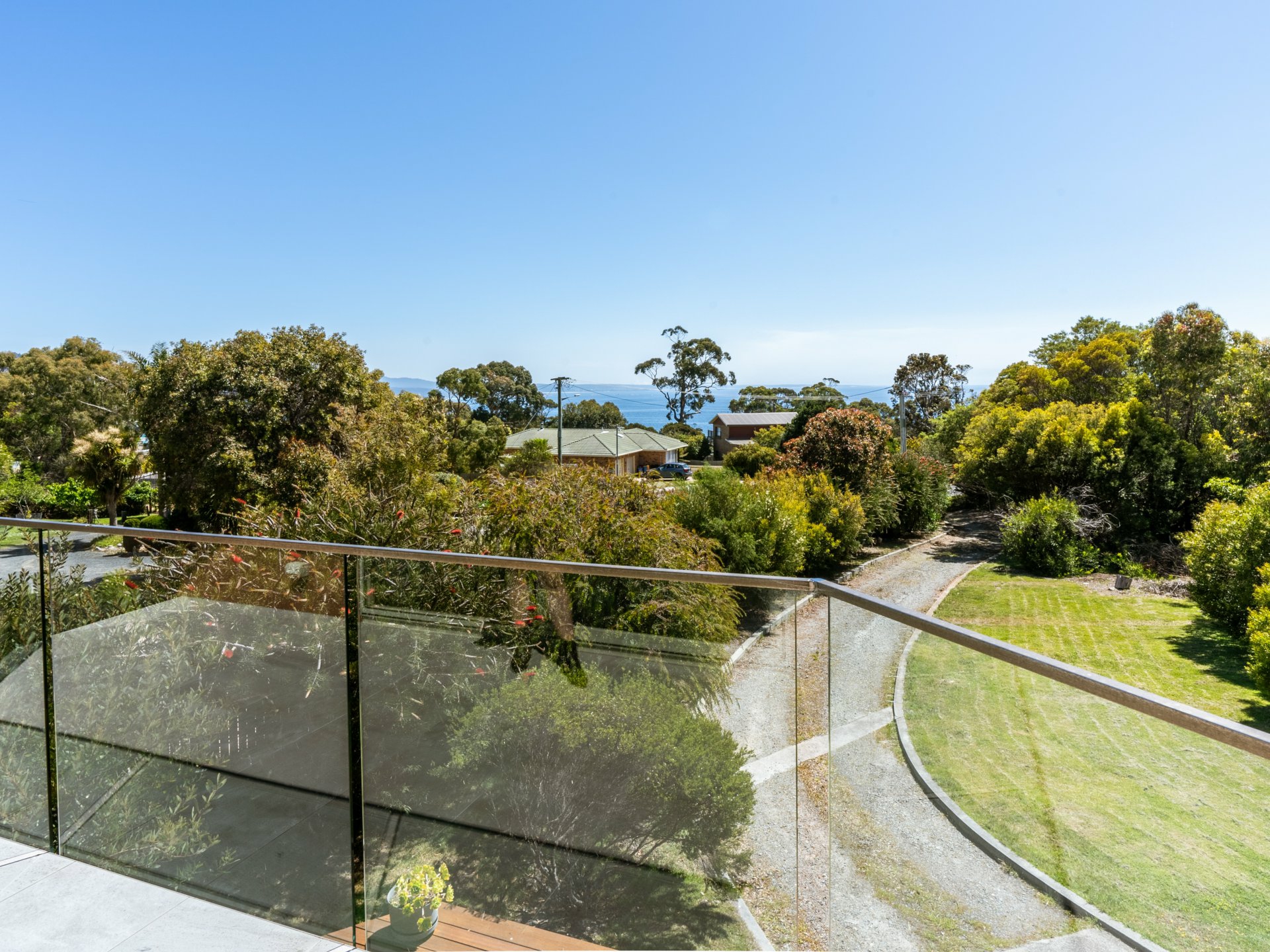 16 Pacific Drive, BINALONG BAY
