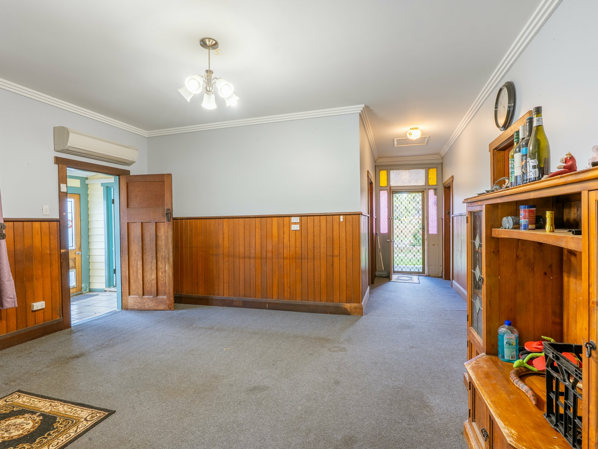 9 Royles Road — photo 3 of 30