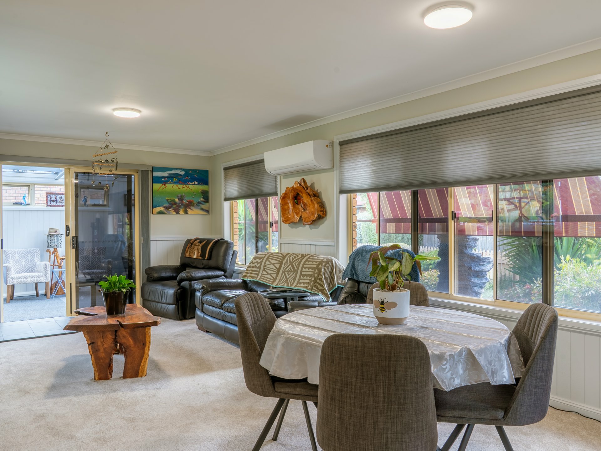 2/1 Cherrywood Drive, SCAMANDER