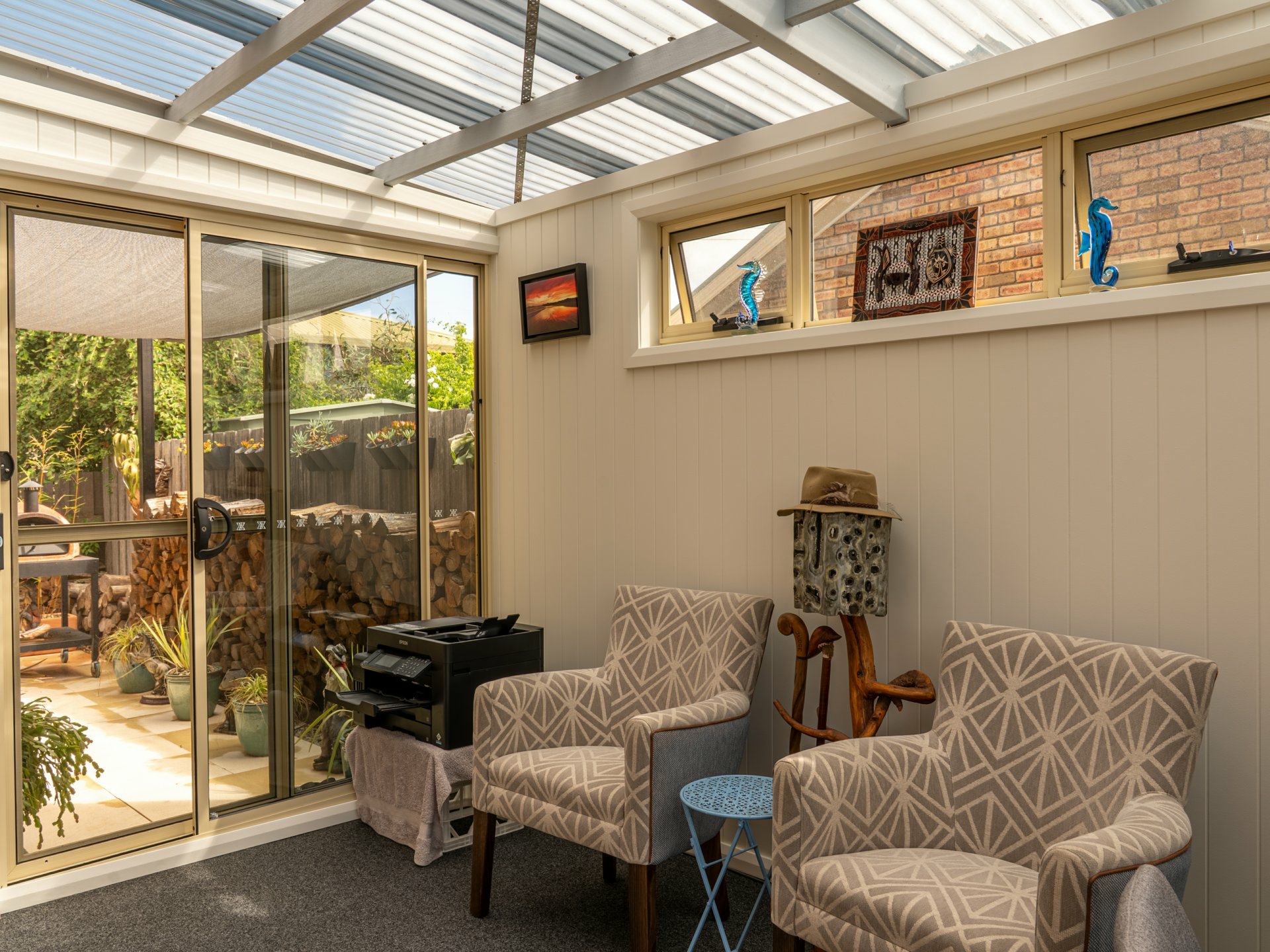 2/1 Cherrywood Drive, SCAMANDER