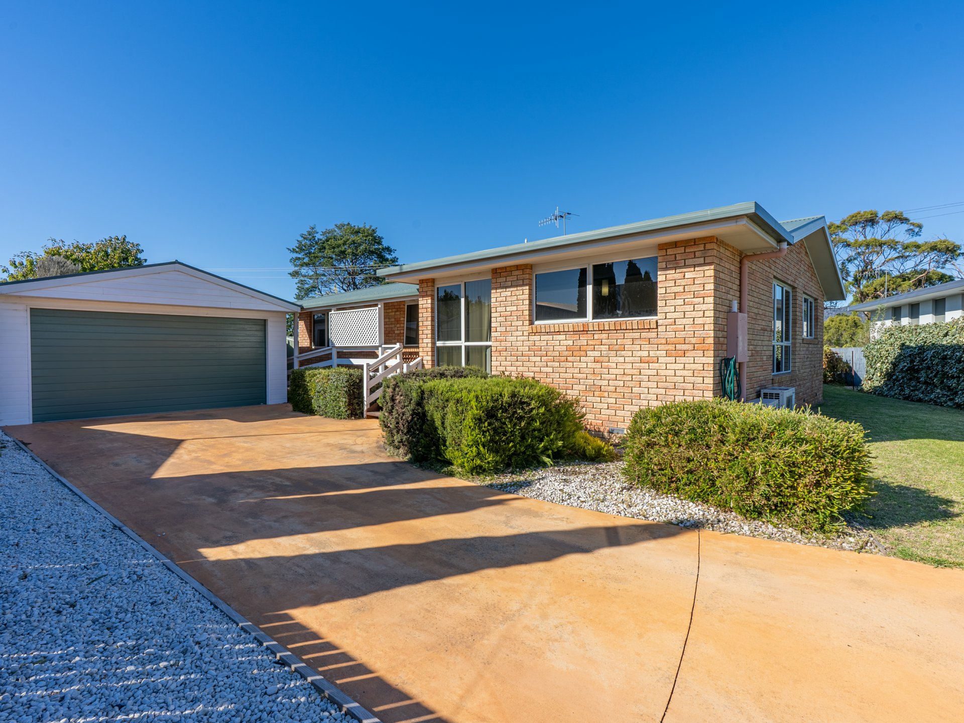 4 Palm Court, ST HELENS