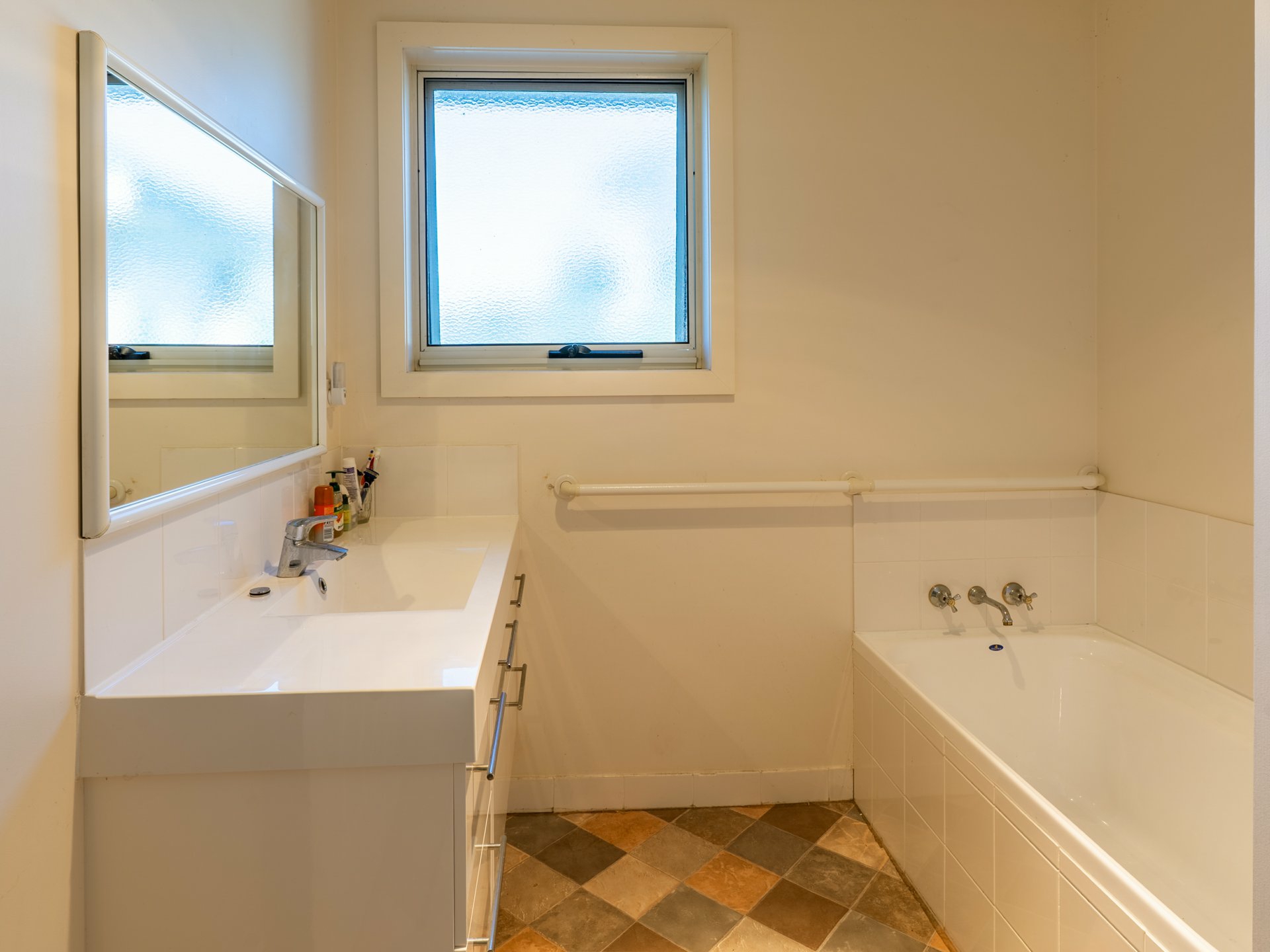 4 Palm Court, ST HELENS