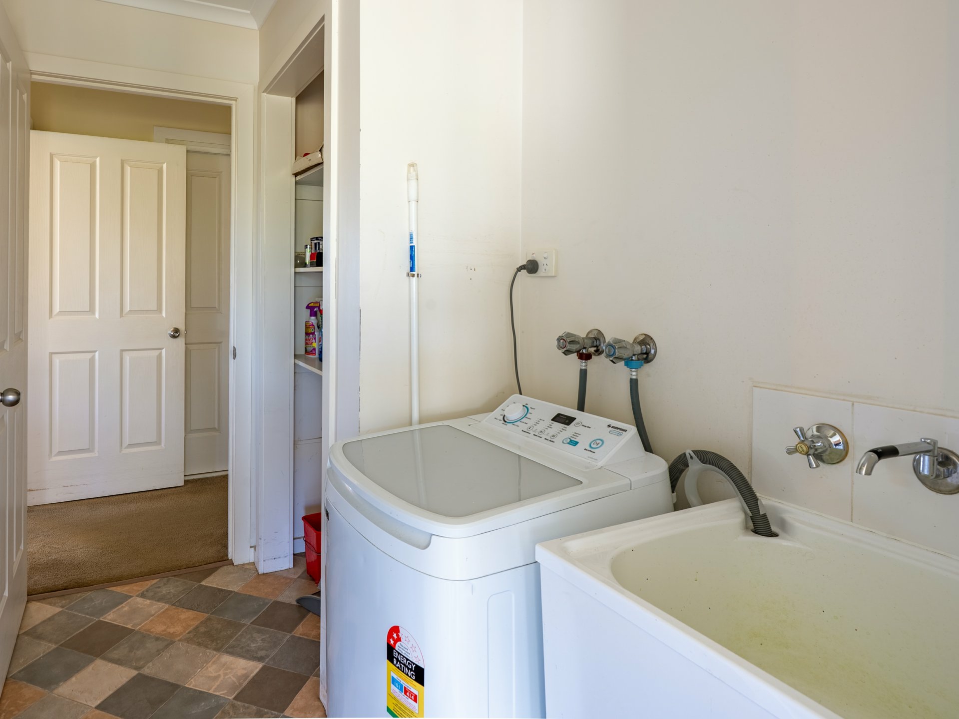 4 Palm Court, ST HELENS