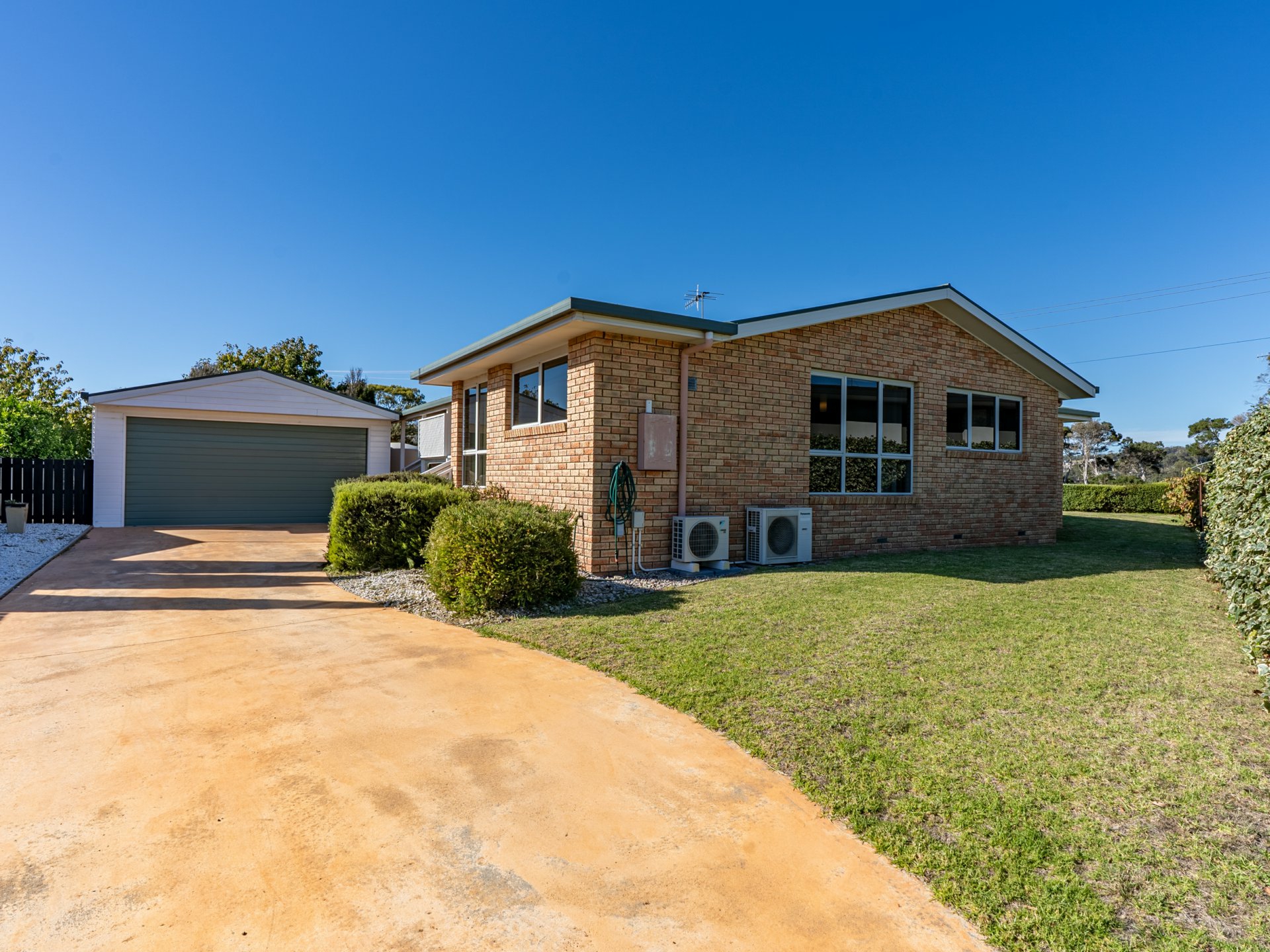4 Palm Court, ST HELENS