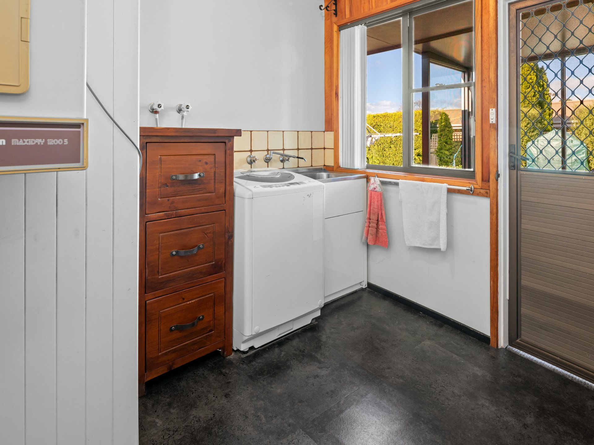 8 Groom Street, ST HELENS