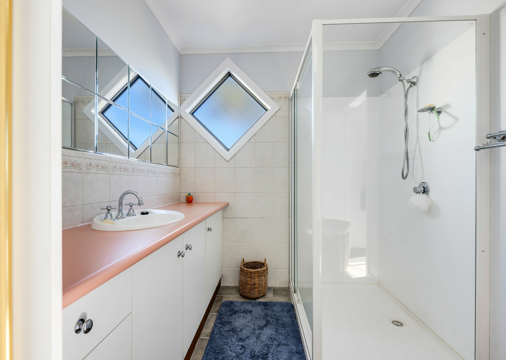 23 Chimney Heights Road, STIEGLITZ