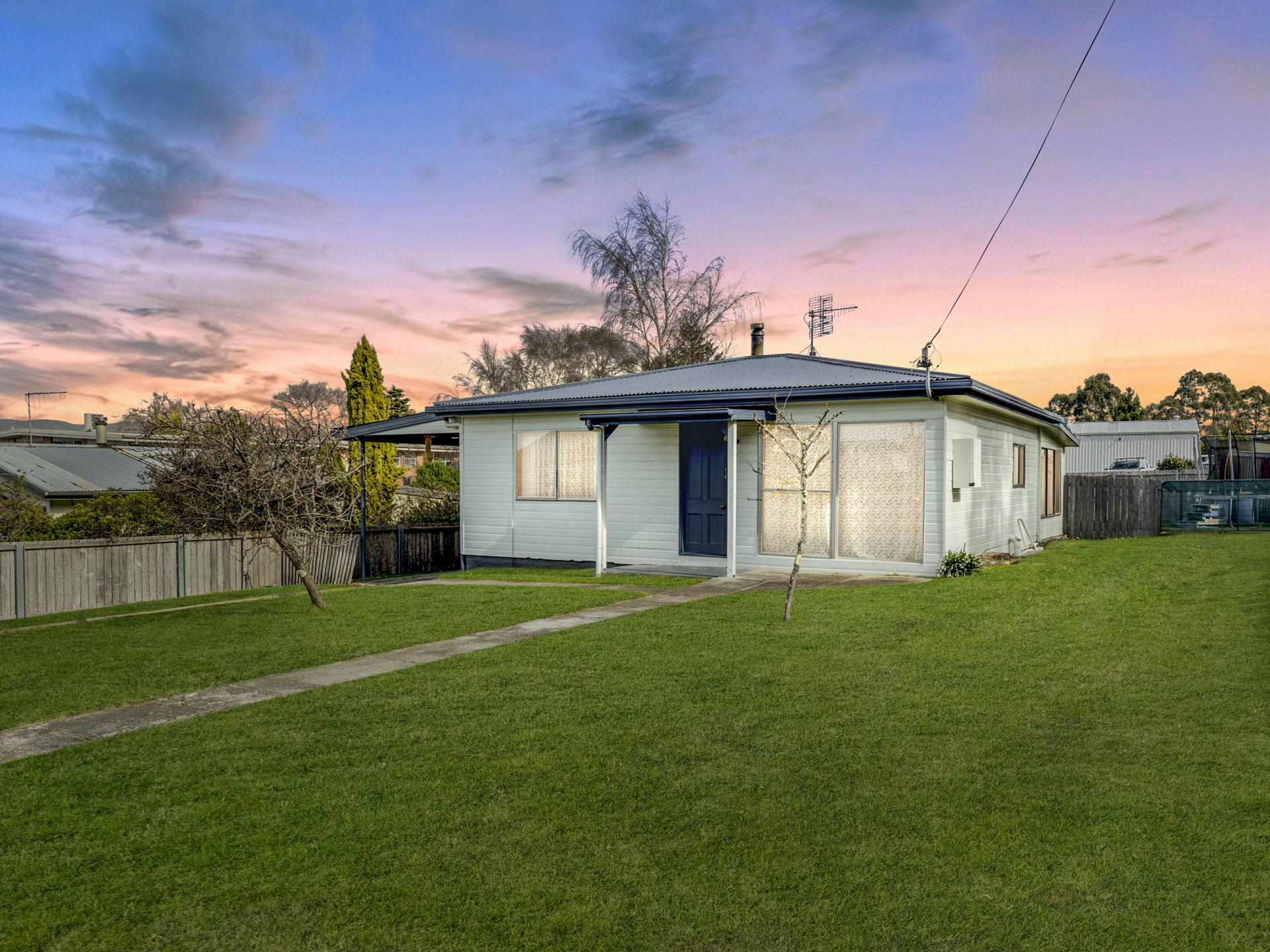 4 Hugh Street — photo from LJ Hooker St Helens