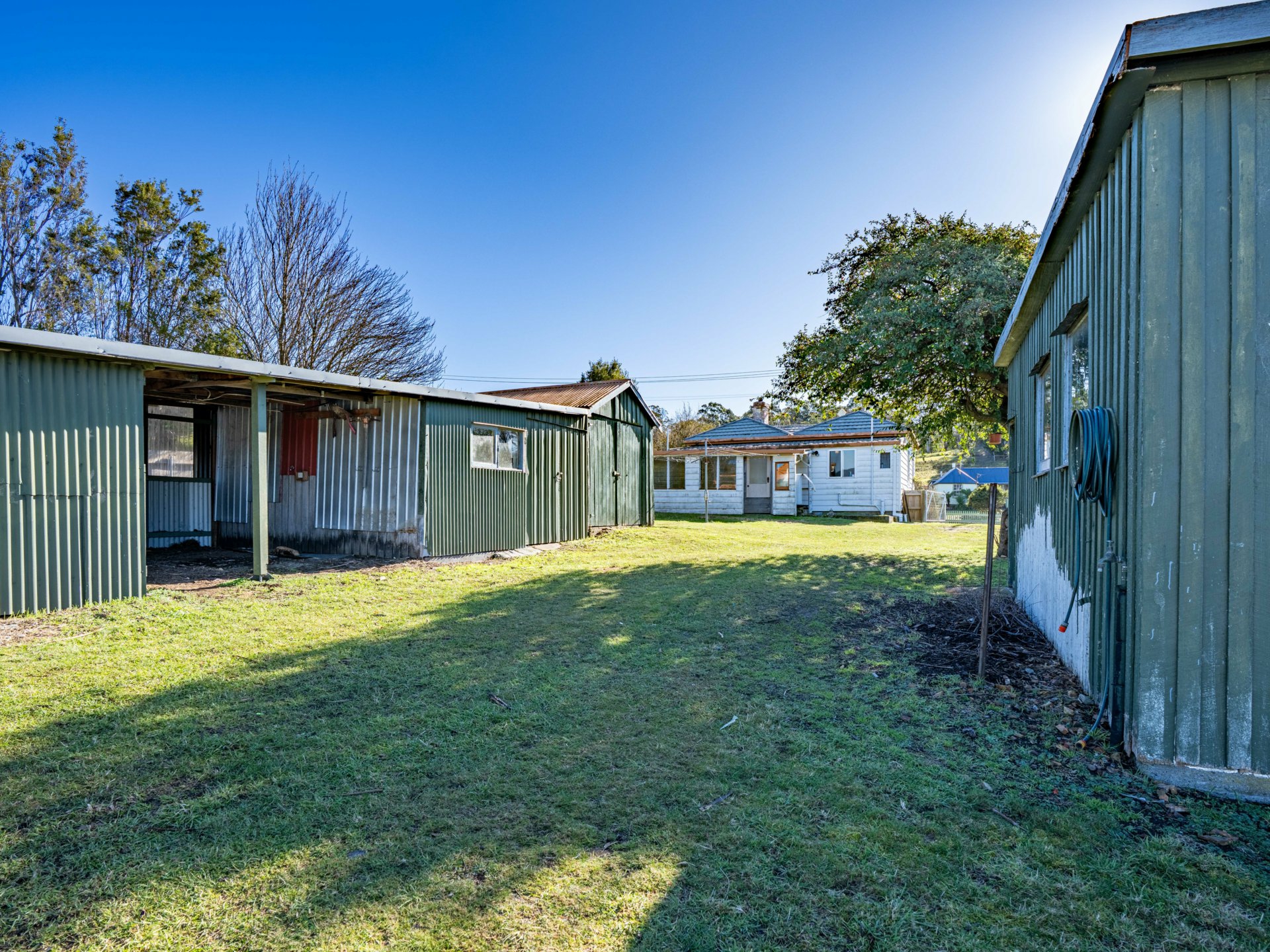 8 Grant Street — photo 15 of 17
