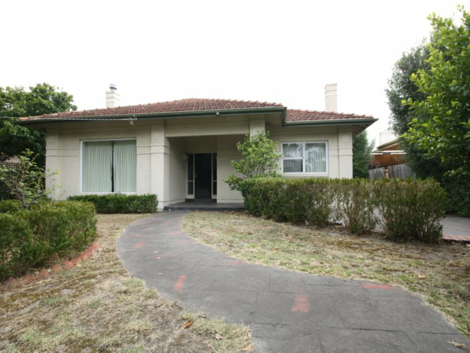 1319 Dandenong Road — photo from LJ Hooker Springvale