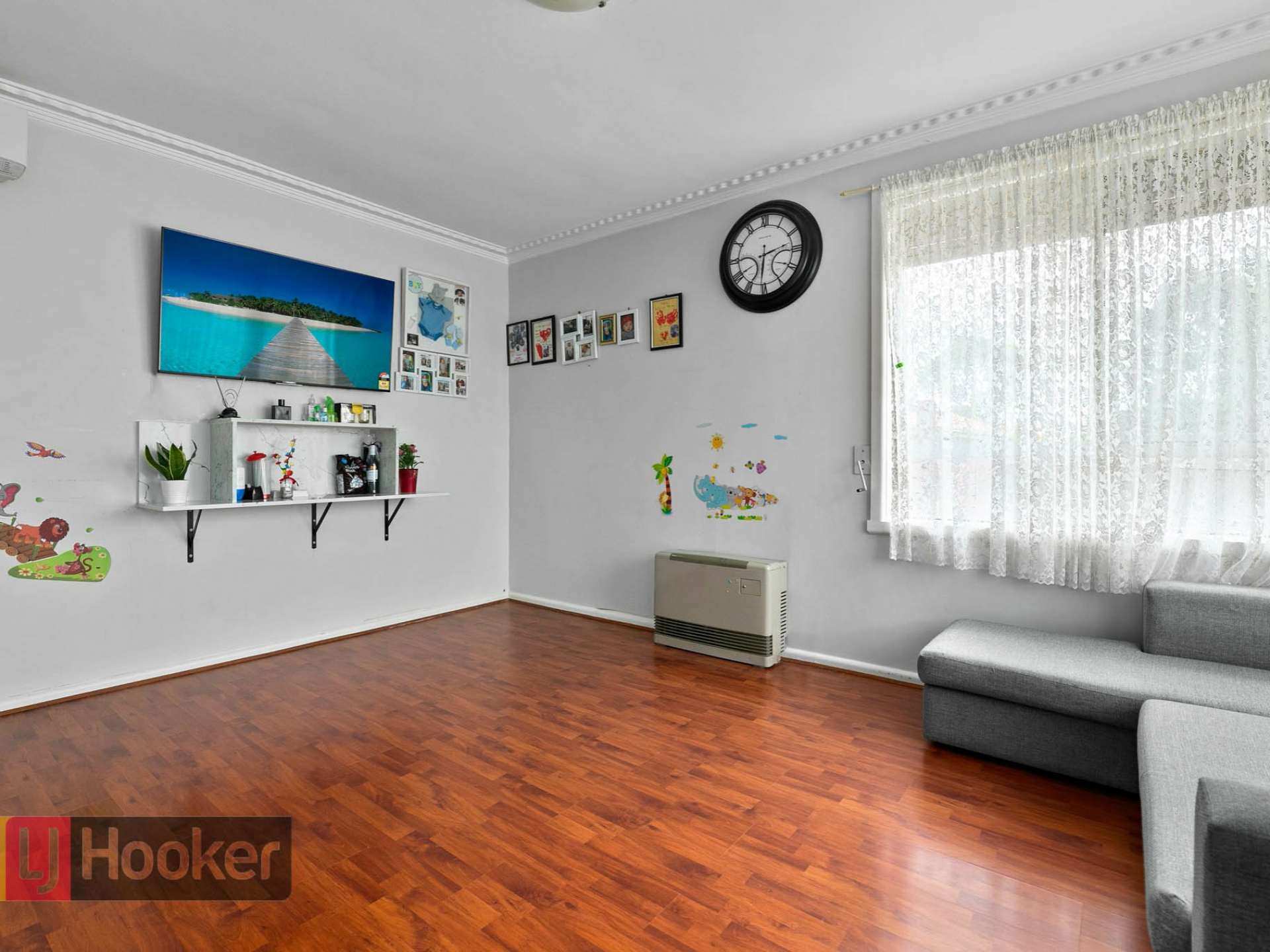 4/1535 Heatherton Road — photo 2 of 9