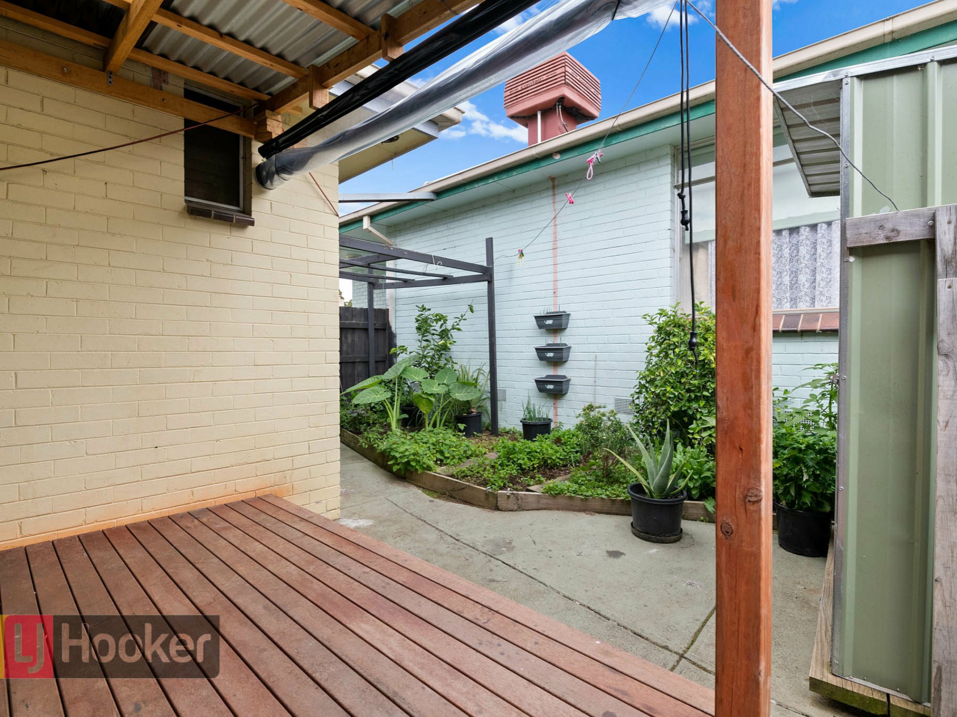 4/1535 Heatherton Road — photo 7 of 9