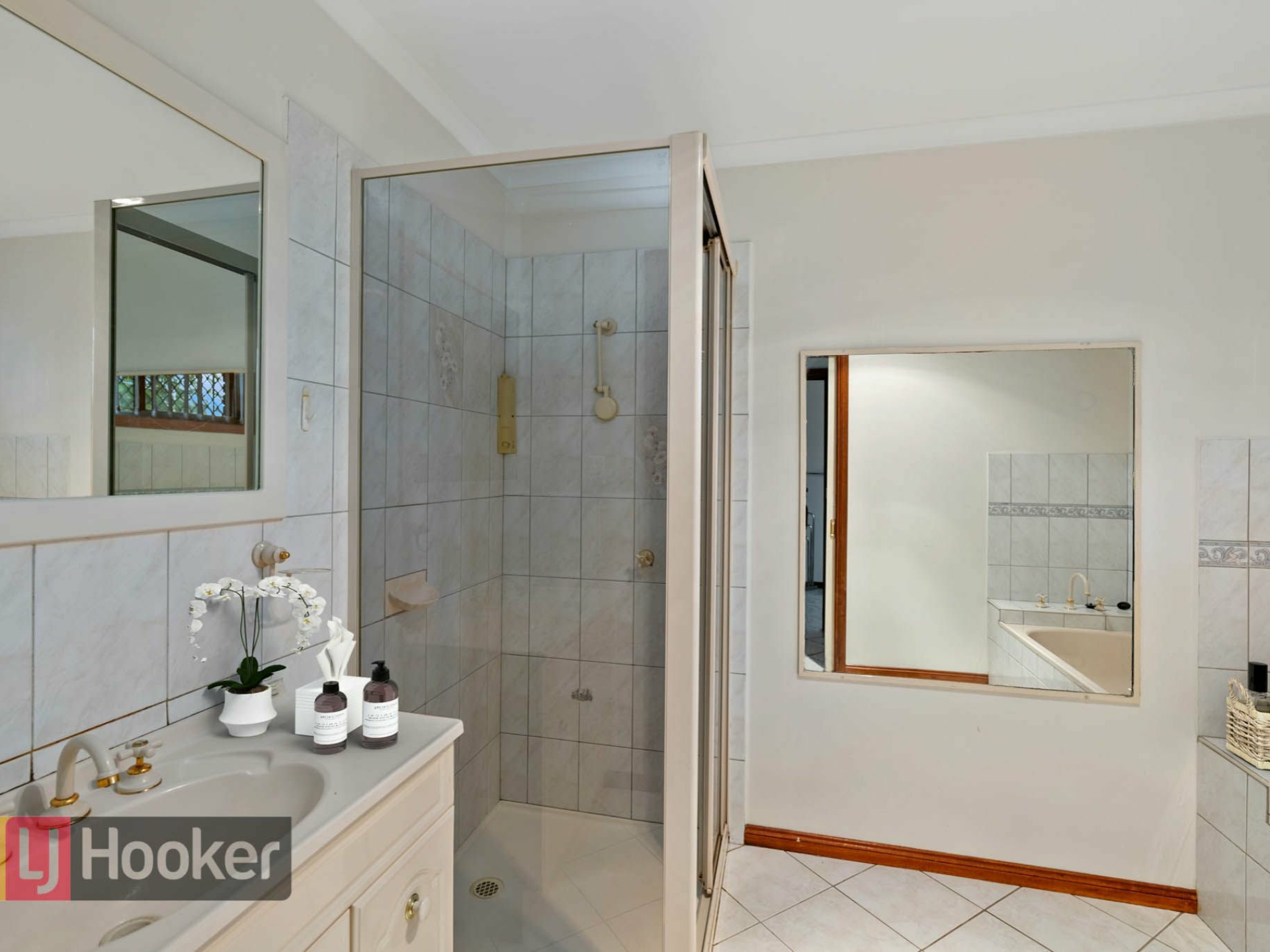 58B Regent Avenue — photo 6 of 13