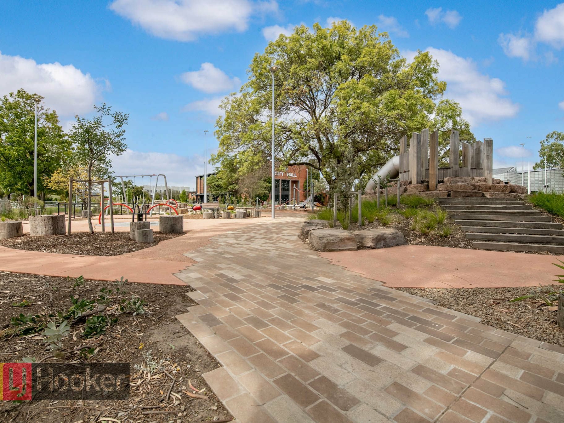 1&2/24 Balmoral Avenue — photo 13 of 16