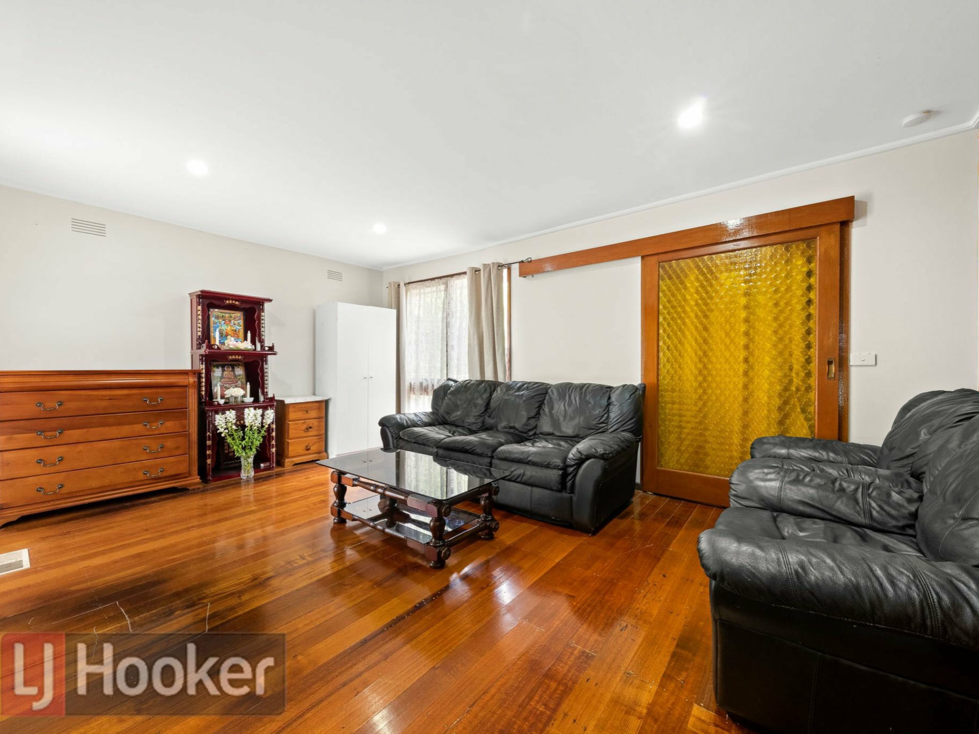 63 Yarraman Road — photo 3 of 23