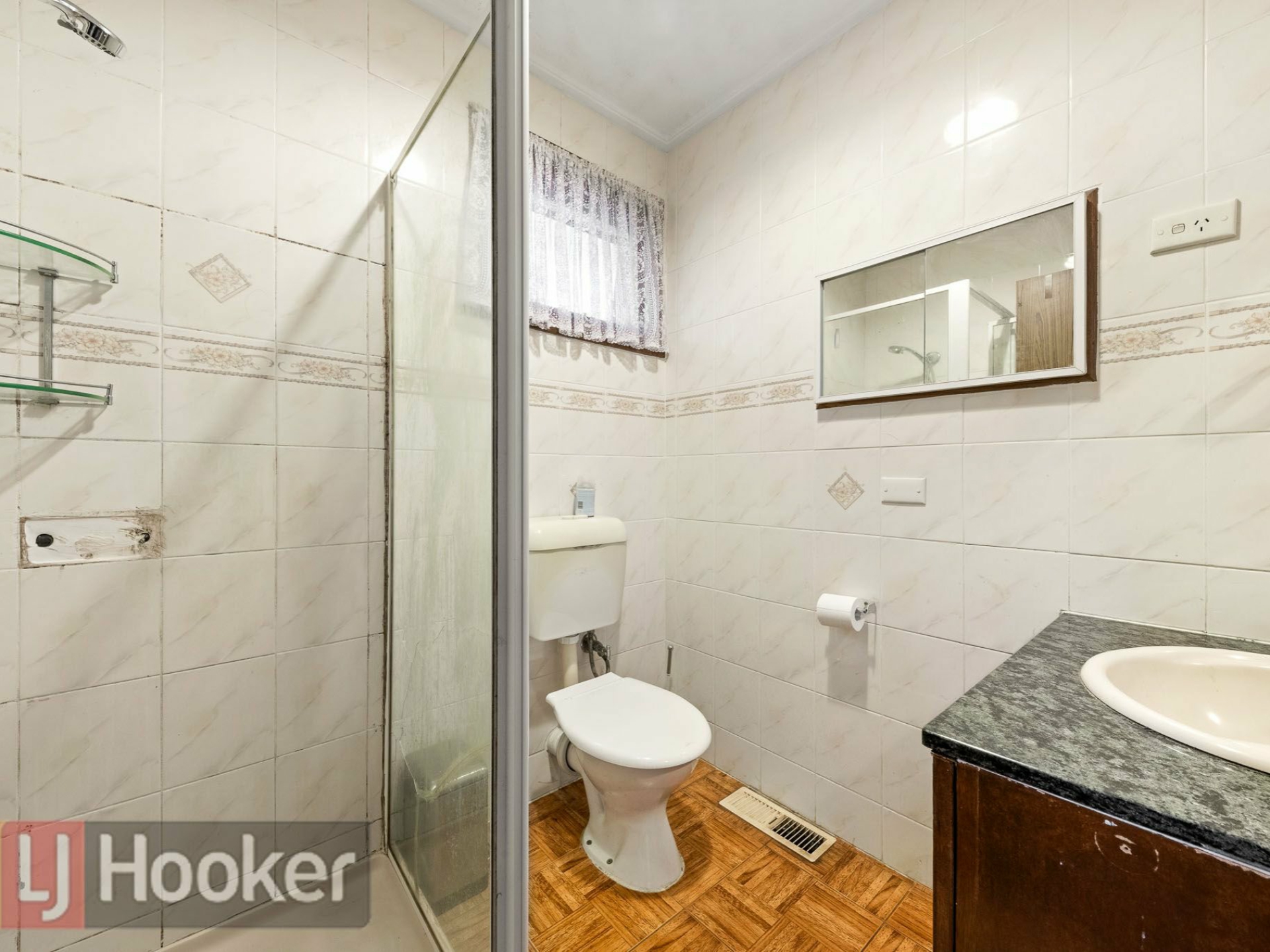 63 Yarraman Road — photo 9 of 23