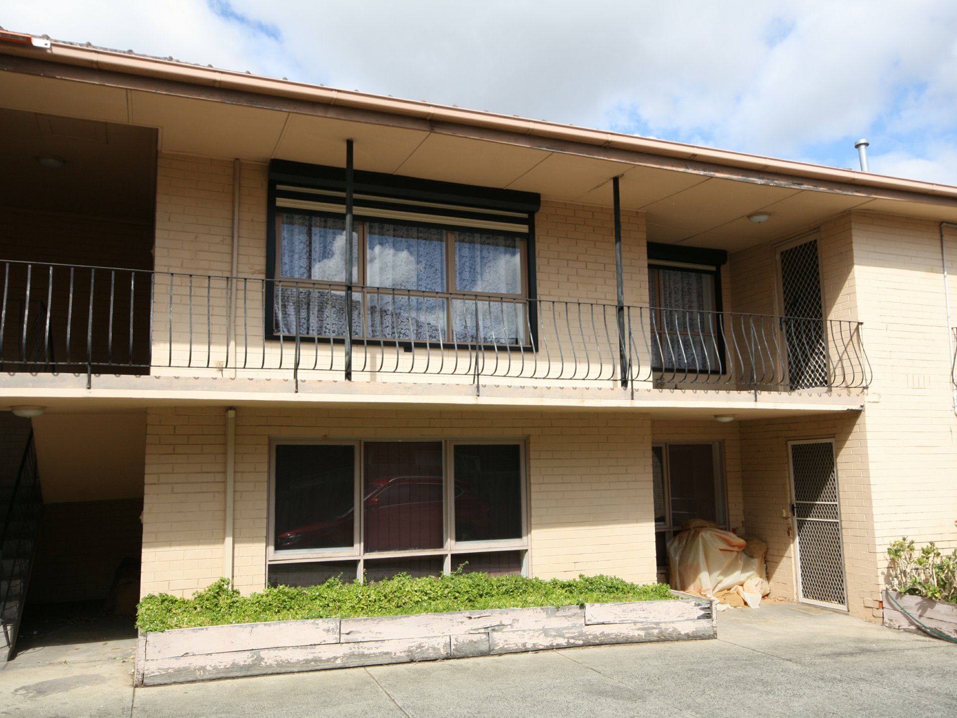 Unit 5/717 PRINCES HWY, Springvale VIC - for Rent - LJ Hooker