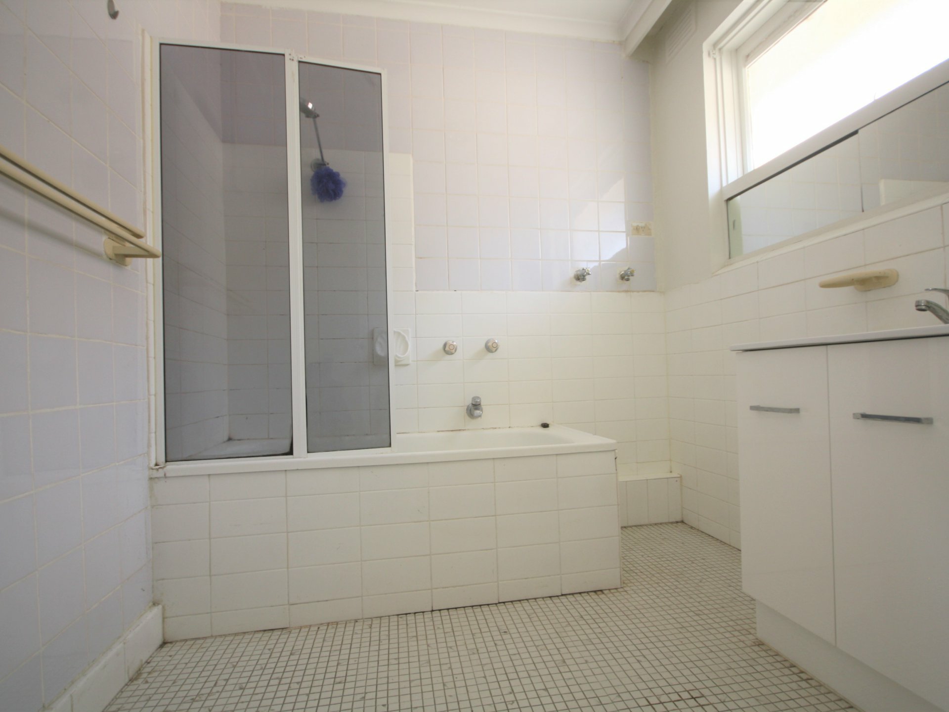 Unit 5/717 PRINCES HWY, Springvale VIC - for Rent - LJ Hooker