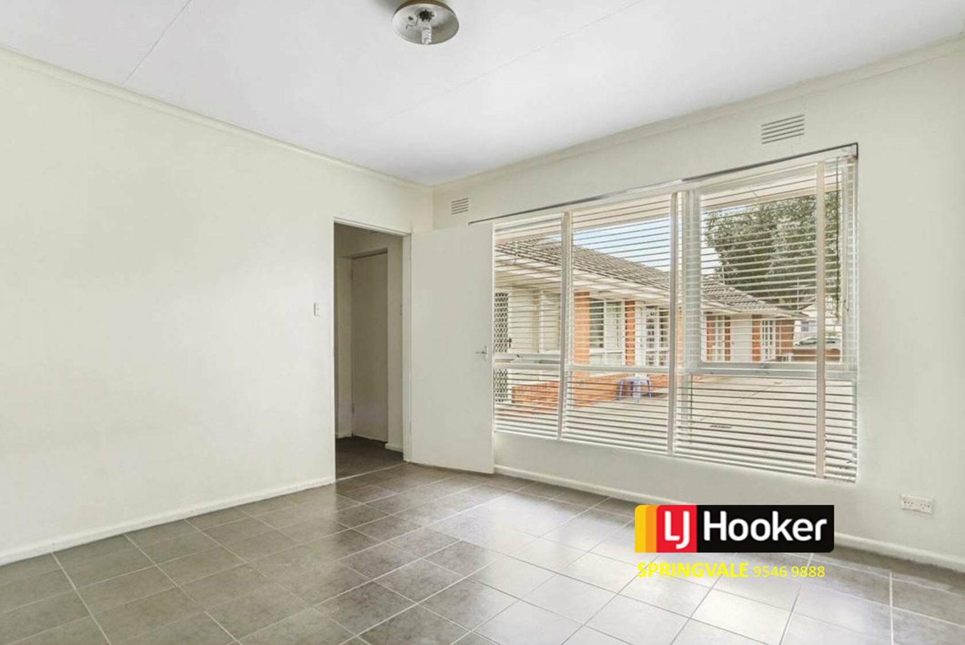 5/62 KELVINSIDE RD — photo 2 of 3
