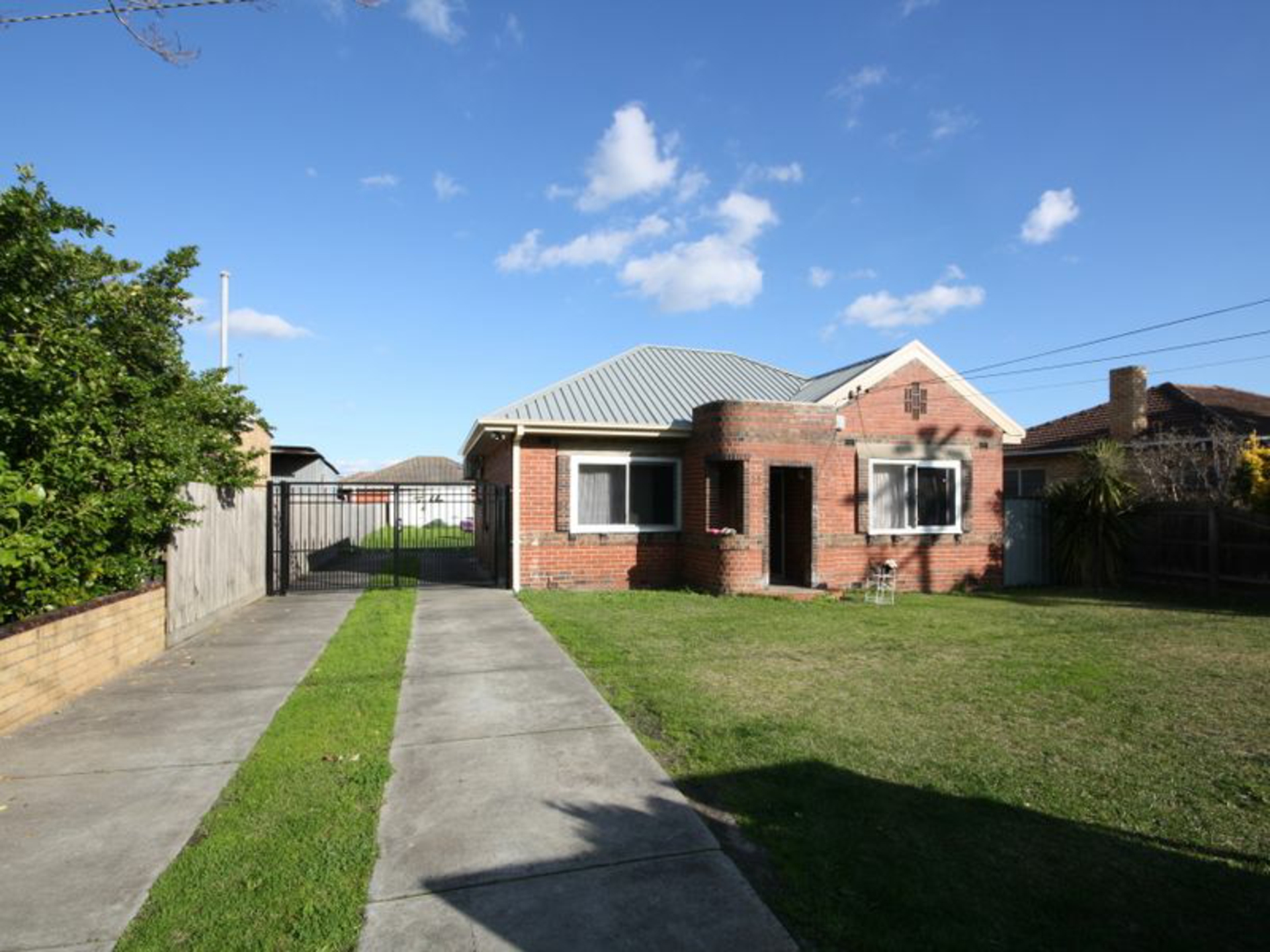 54 Windsor Avenue — photo from LJ Hooker Springvale
