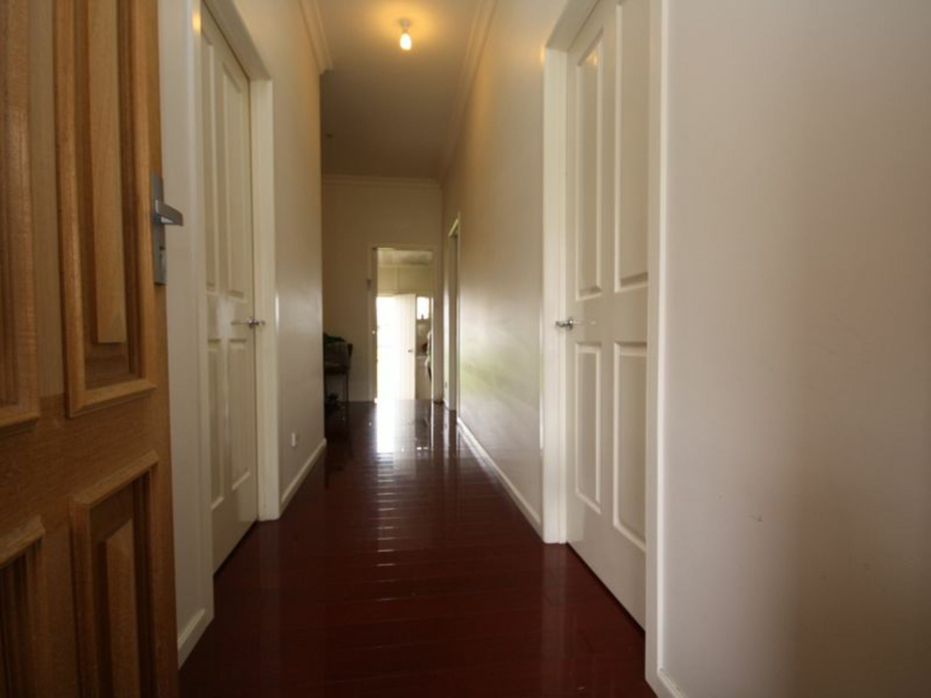 54 Windsor Avenue — photo 2 of 5