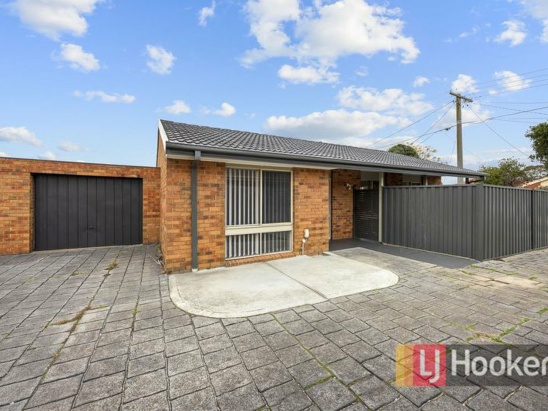 1/21 Parkview Close — photo from LJ Hooker Springvale