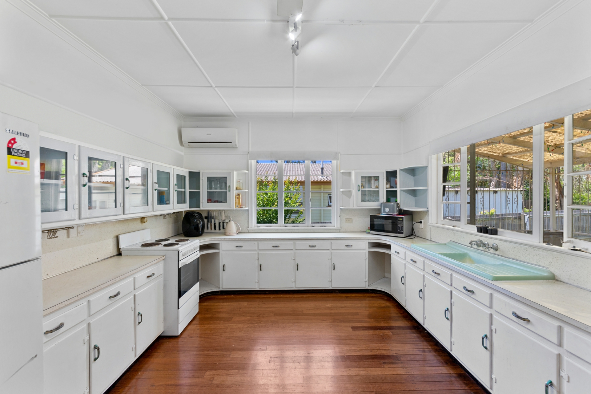 68 Fernvale Road Brassall QLD Property Details LJ Hooker