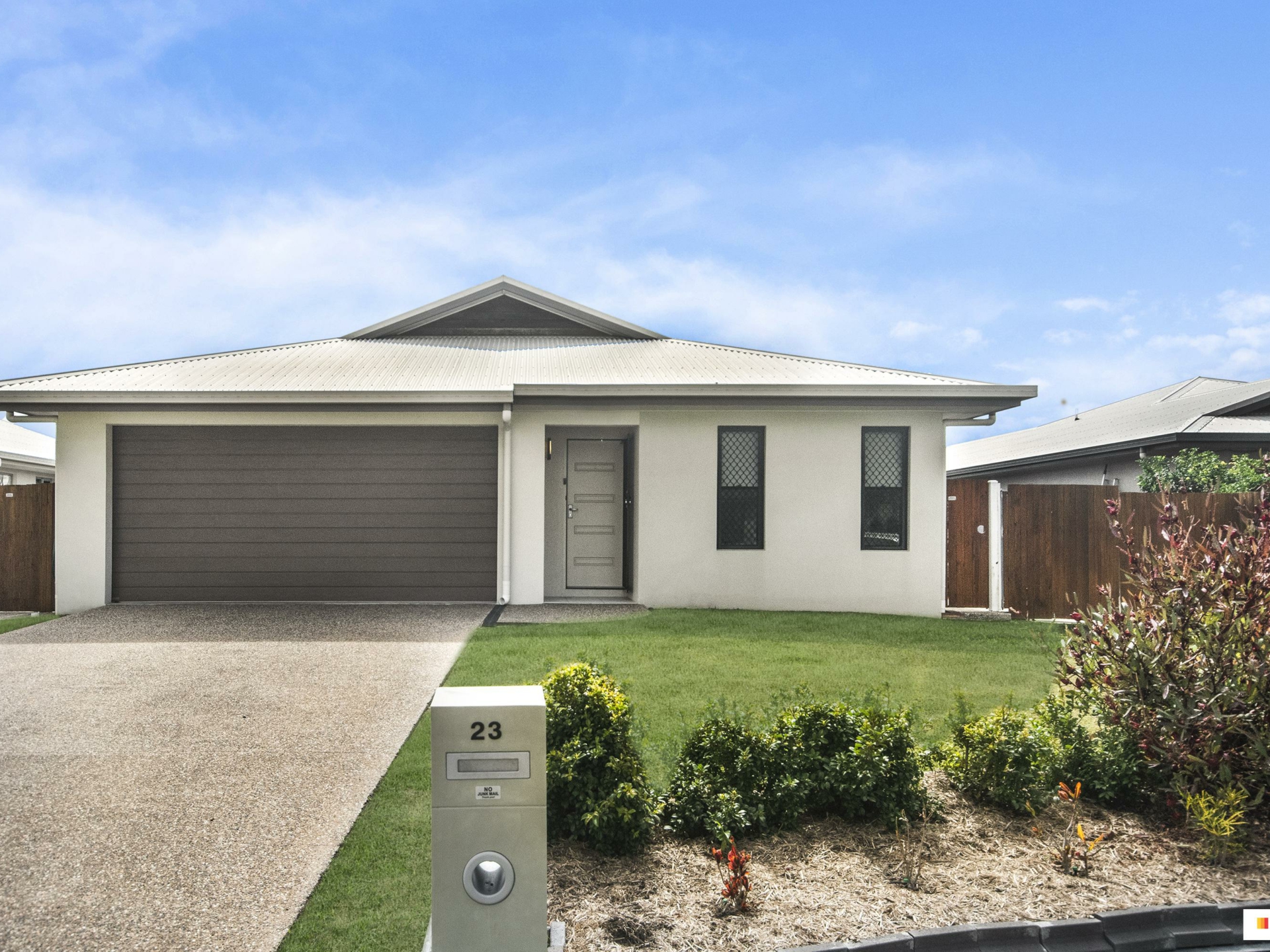 23 Brush Cherry Street Mount Low QLD