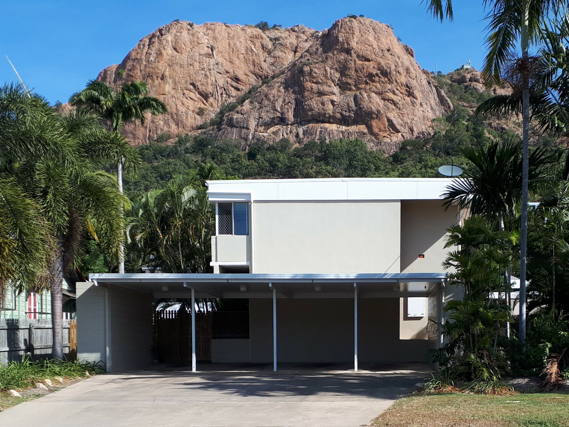 3/32 Paxton Street, NORTH WARD