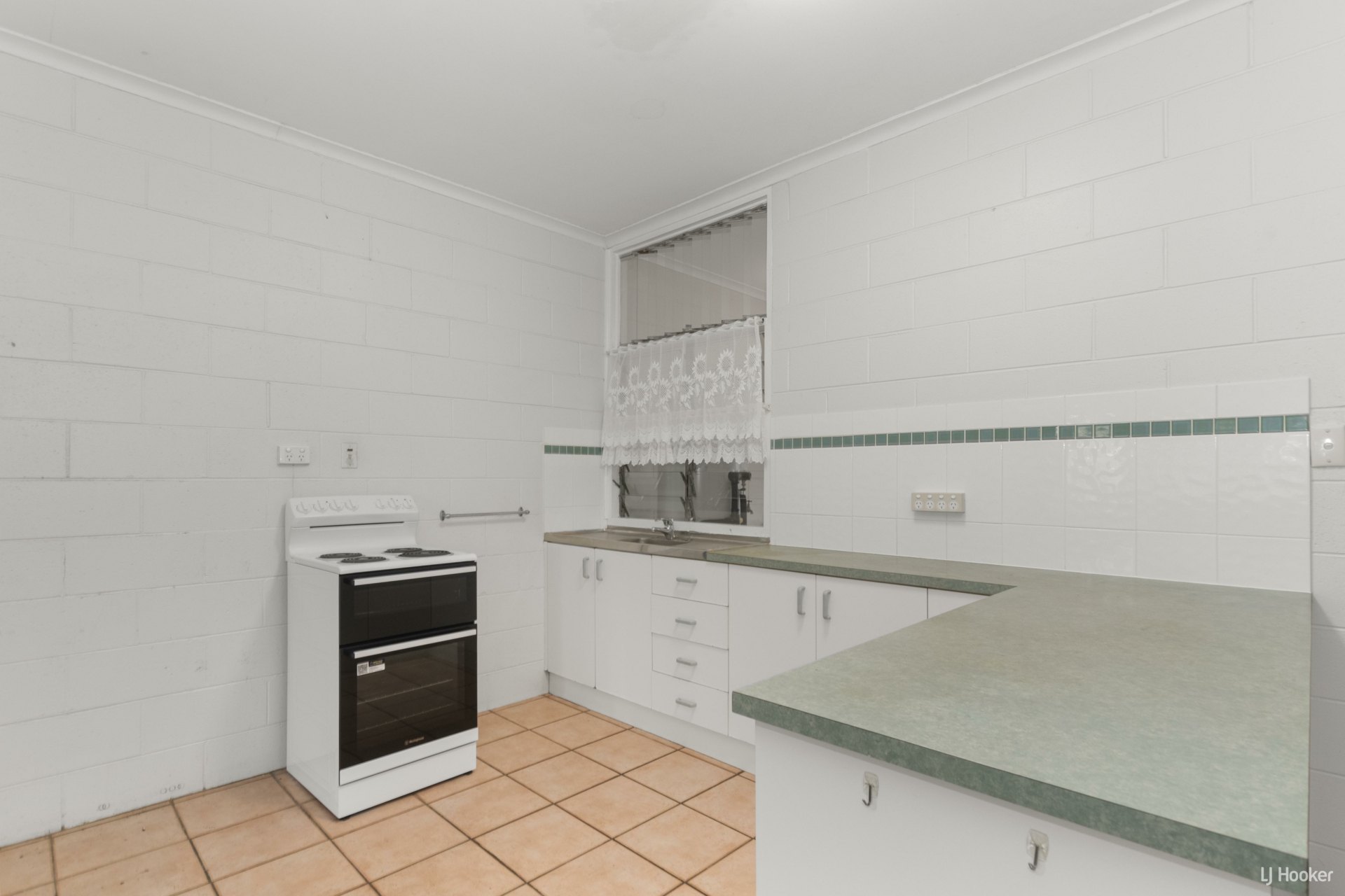2/110 Eyre Street, NORTH WARD