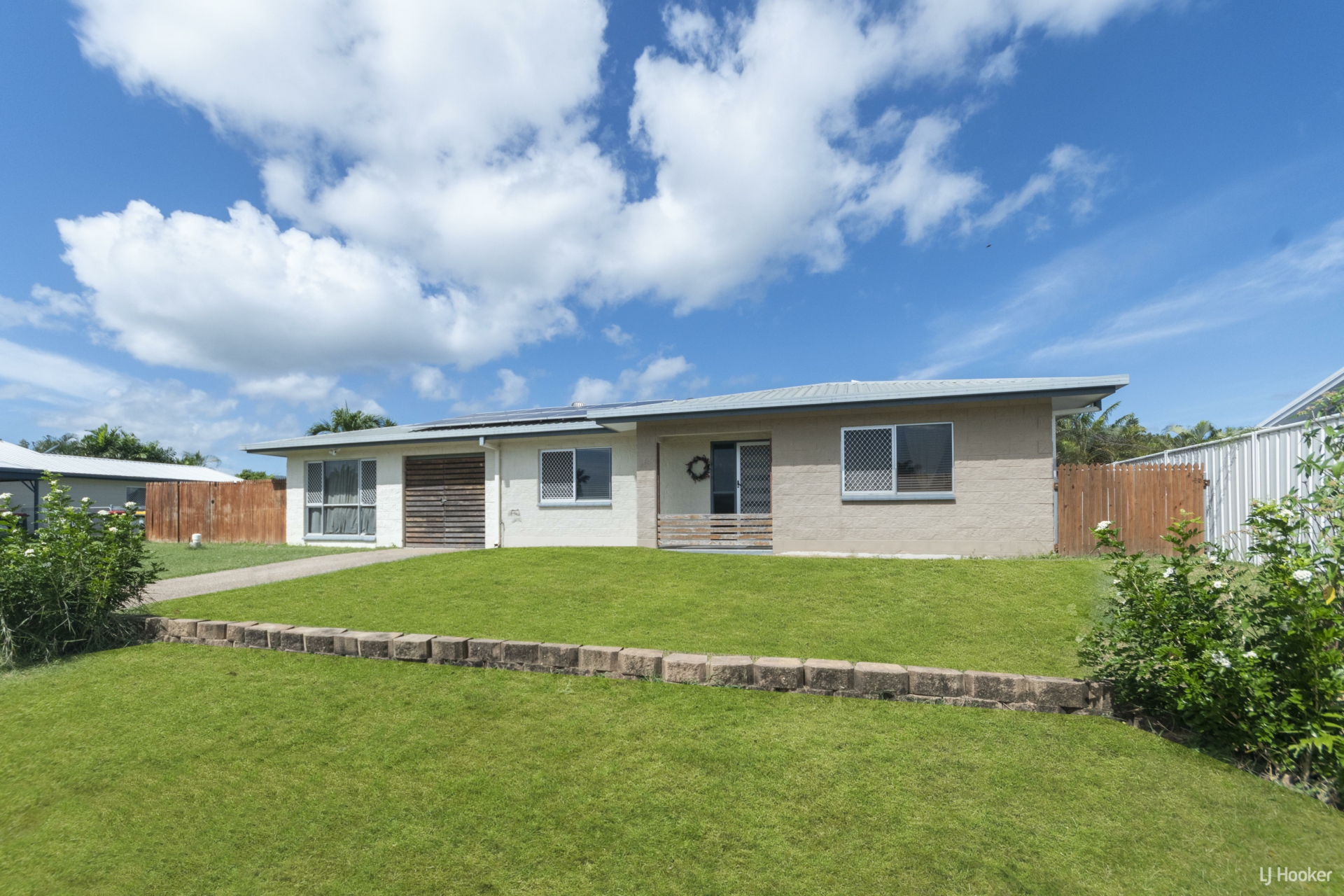 33 Hinchinbrook Drive, Thuringowa Central