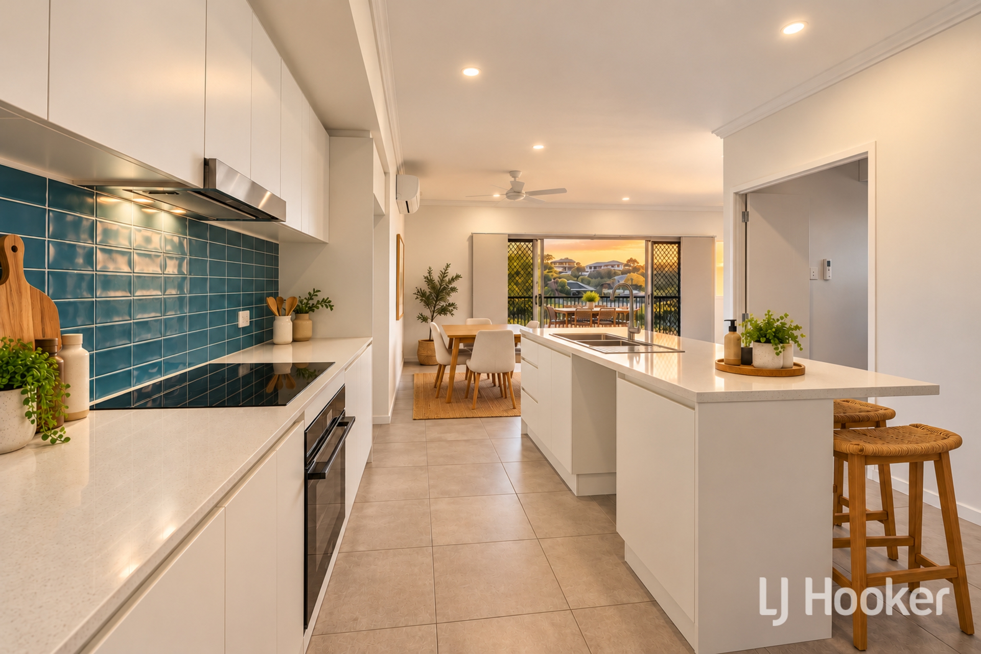 43 Bilbao place — photo 2 of 6