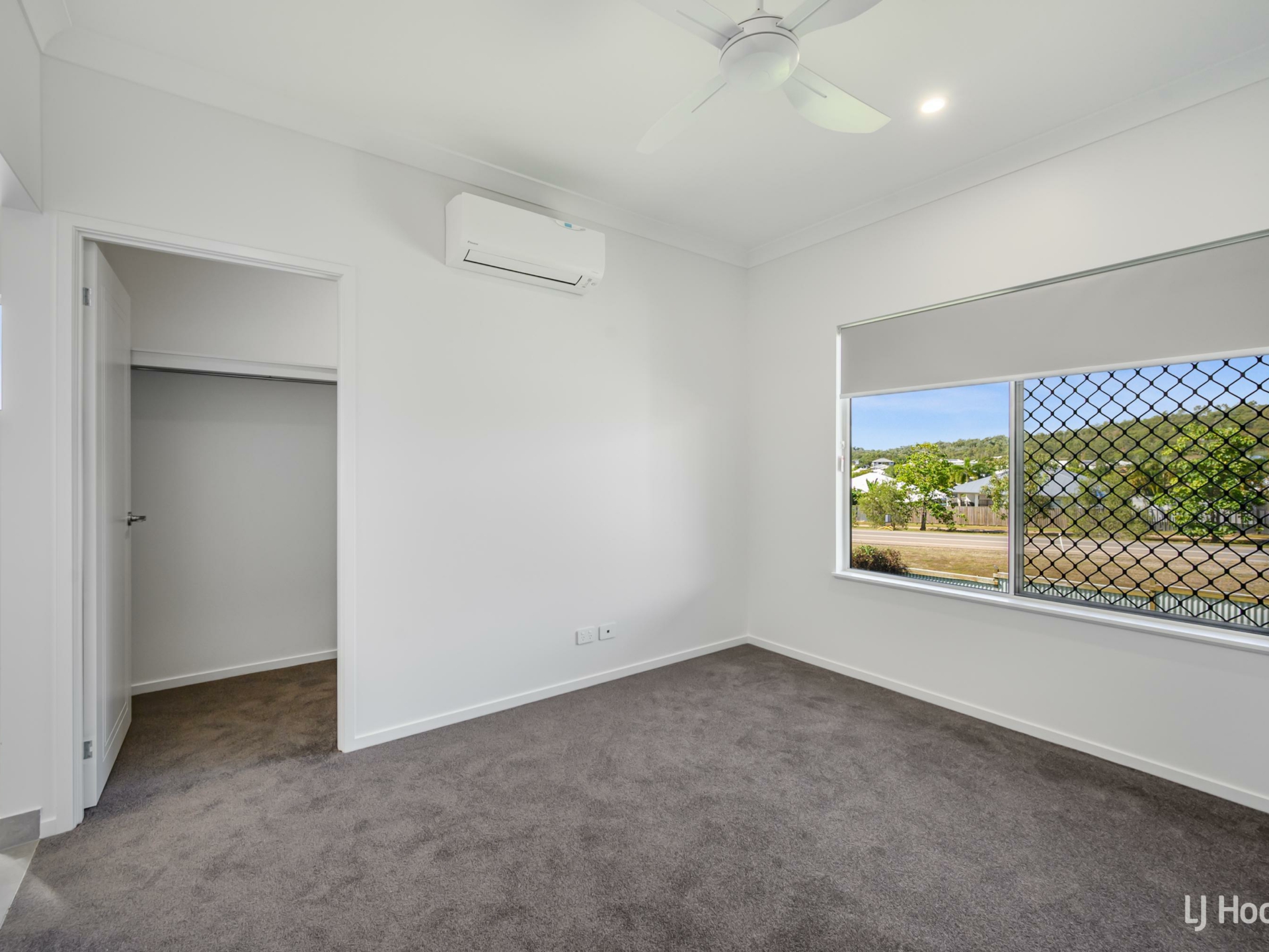 43 Bilbao place, BUSHLAND BEACH