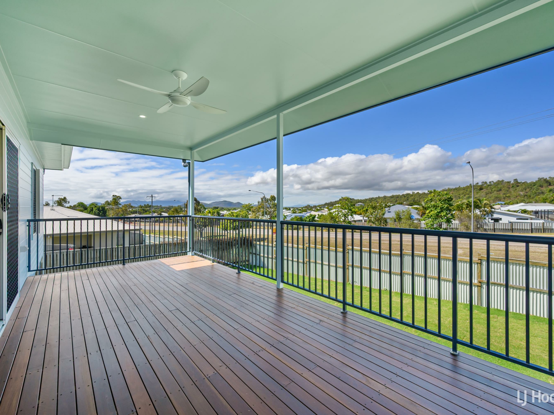 43 Bilbao place, BUSHLAND BEACH