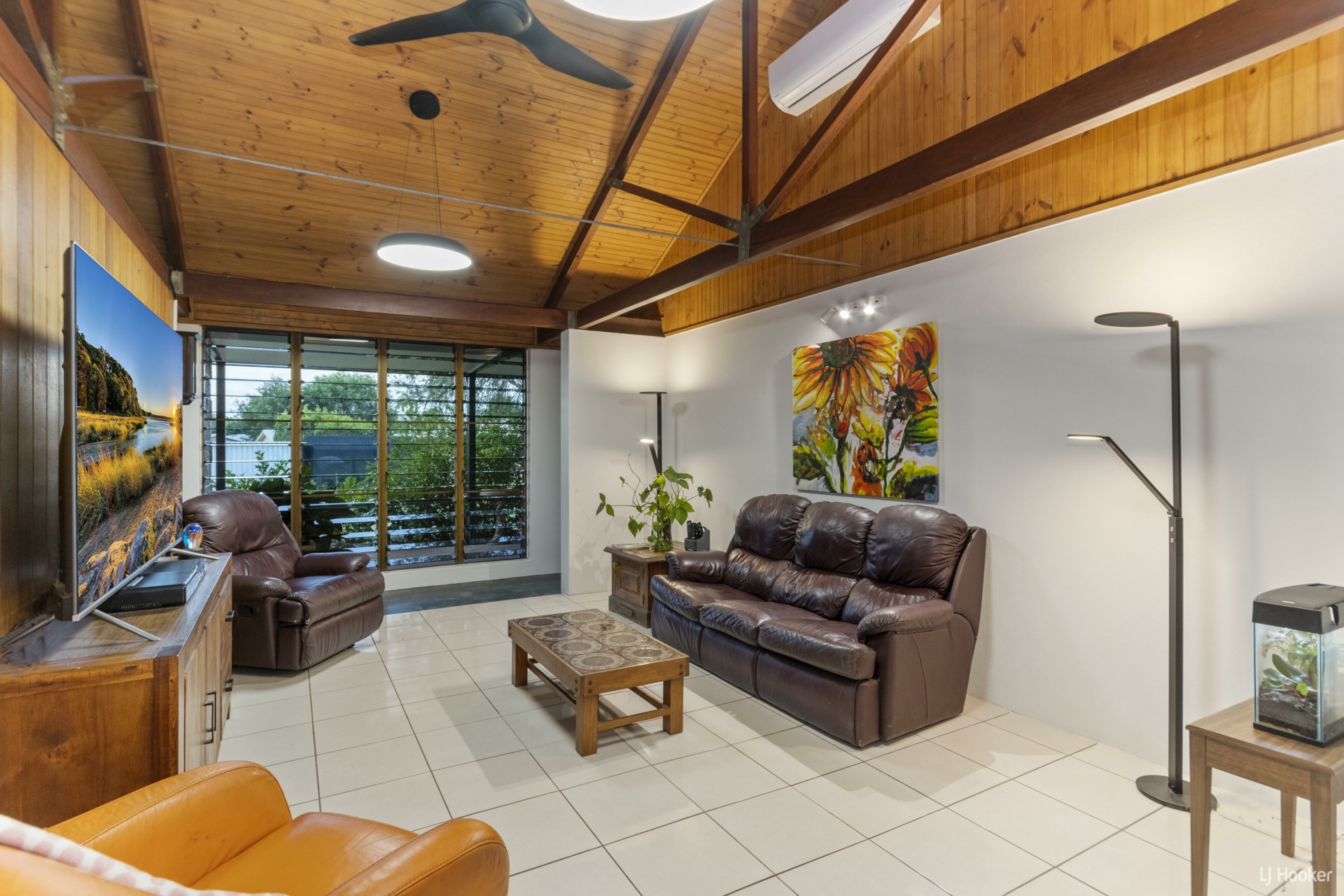 8 Isis Court, ALICE RIVER