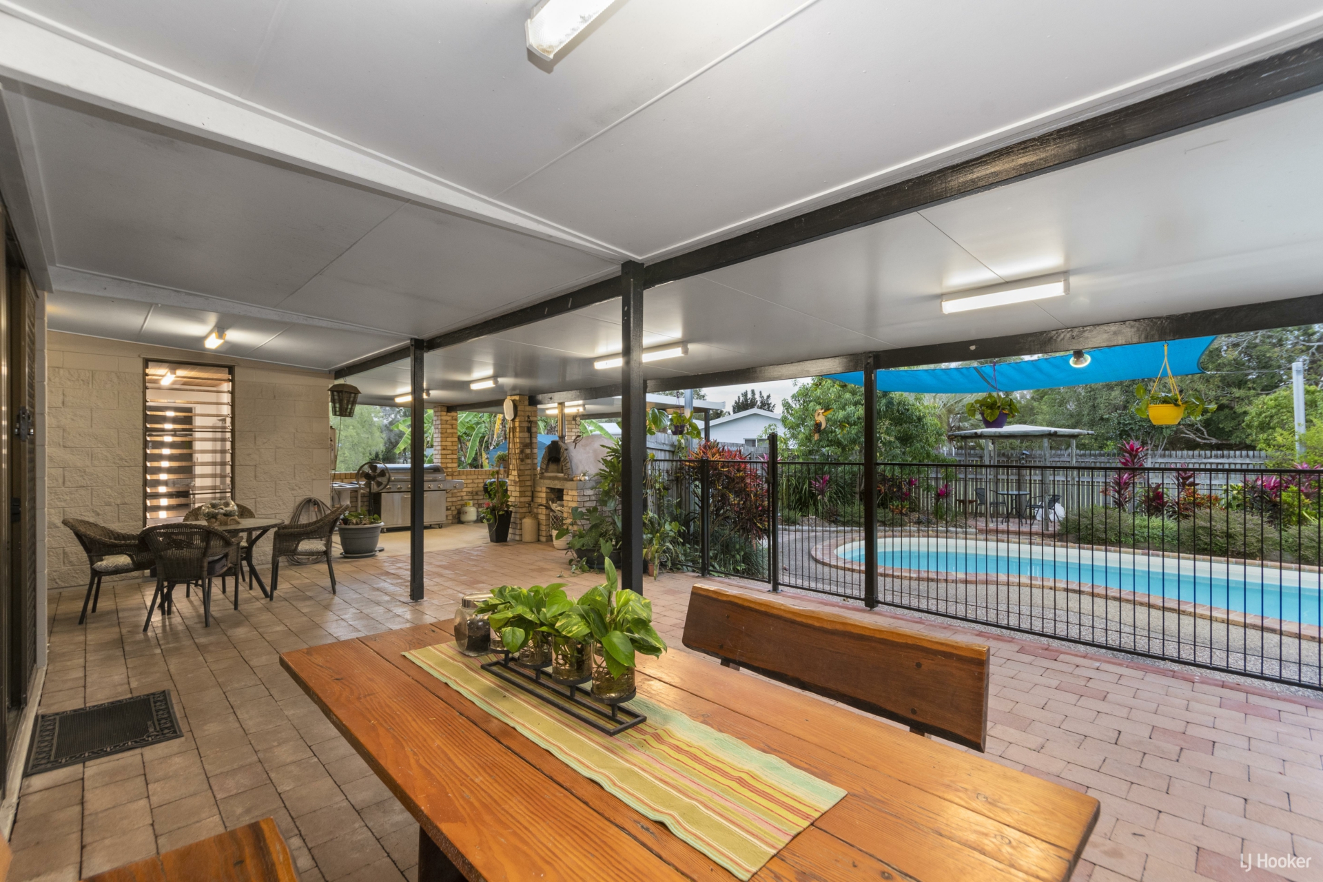 8 Isis Court, ALICE RIVER