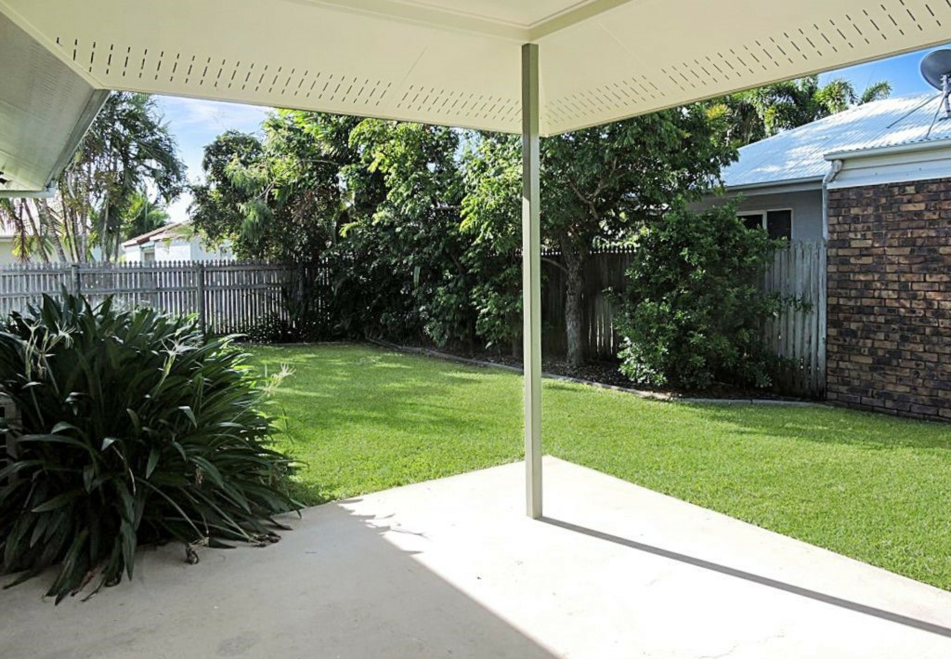 25 Eureka Crescent, KIRWAN