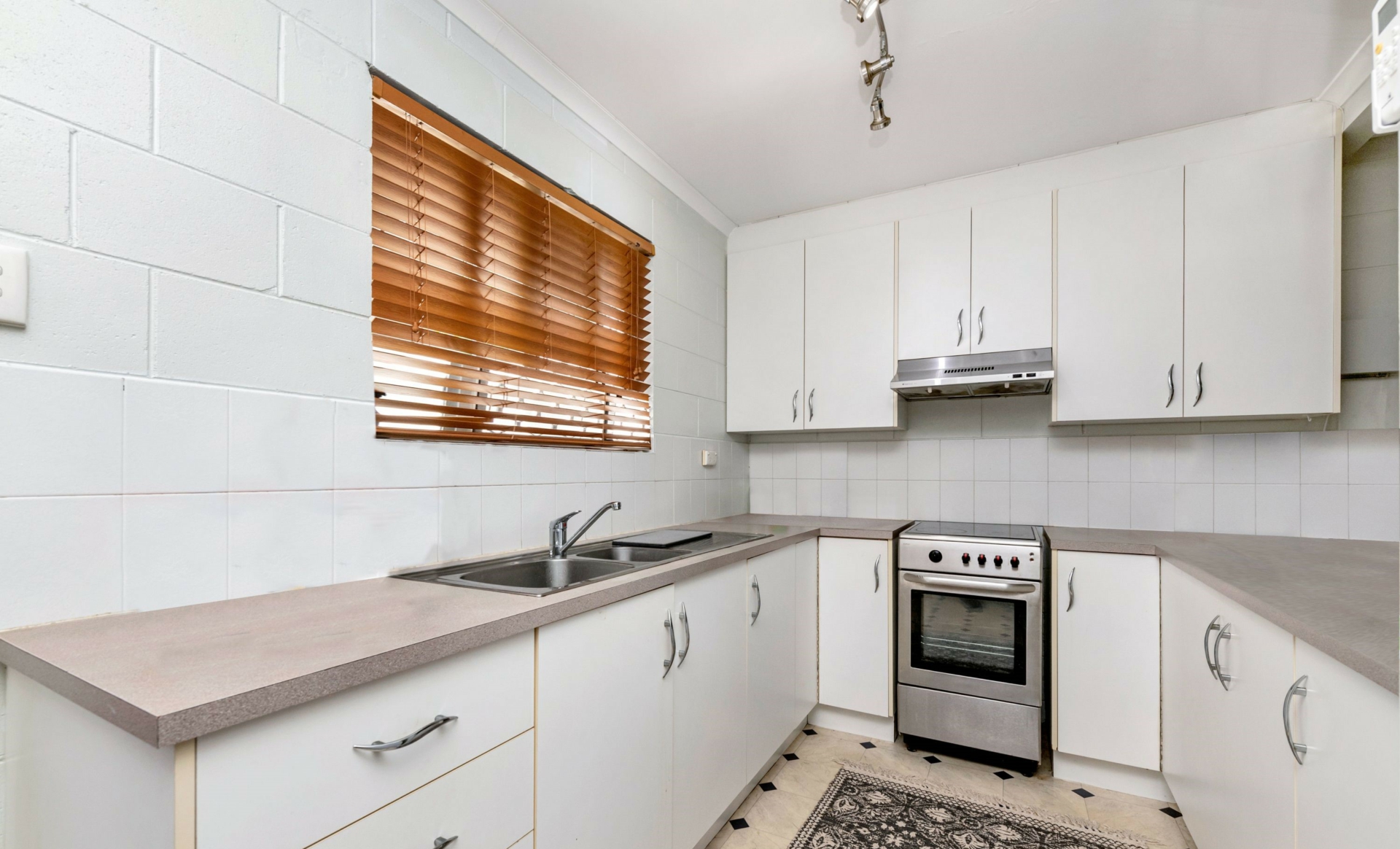 10/21-23 Landsborough Street, NORTH WARD