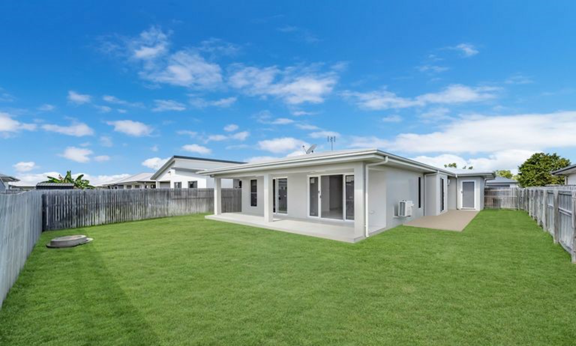 33 Roosevelt Loop Mount Louisa QLD Property Details LJ Hooker