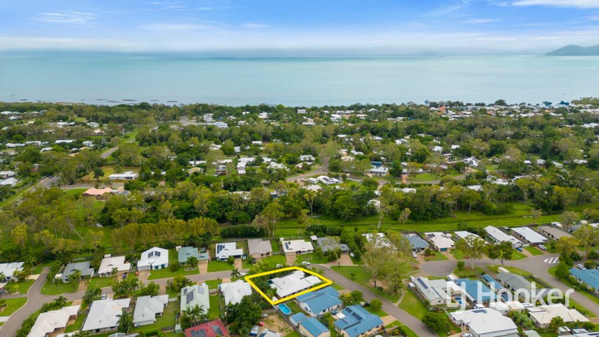 30 Greentree Circuit Bushland Beach QLD Property Details LJ Hooker
