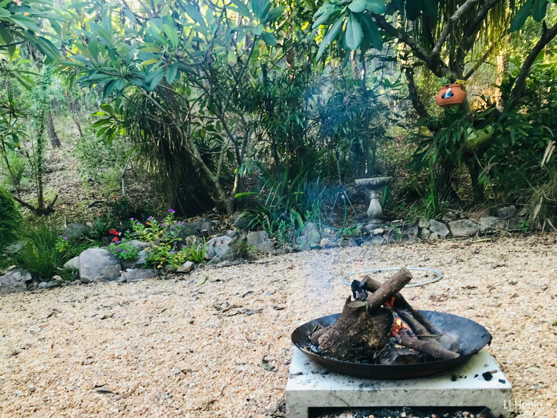 204 Mount Low Parkway, BUSHLAND BEACH